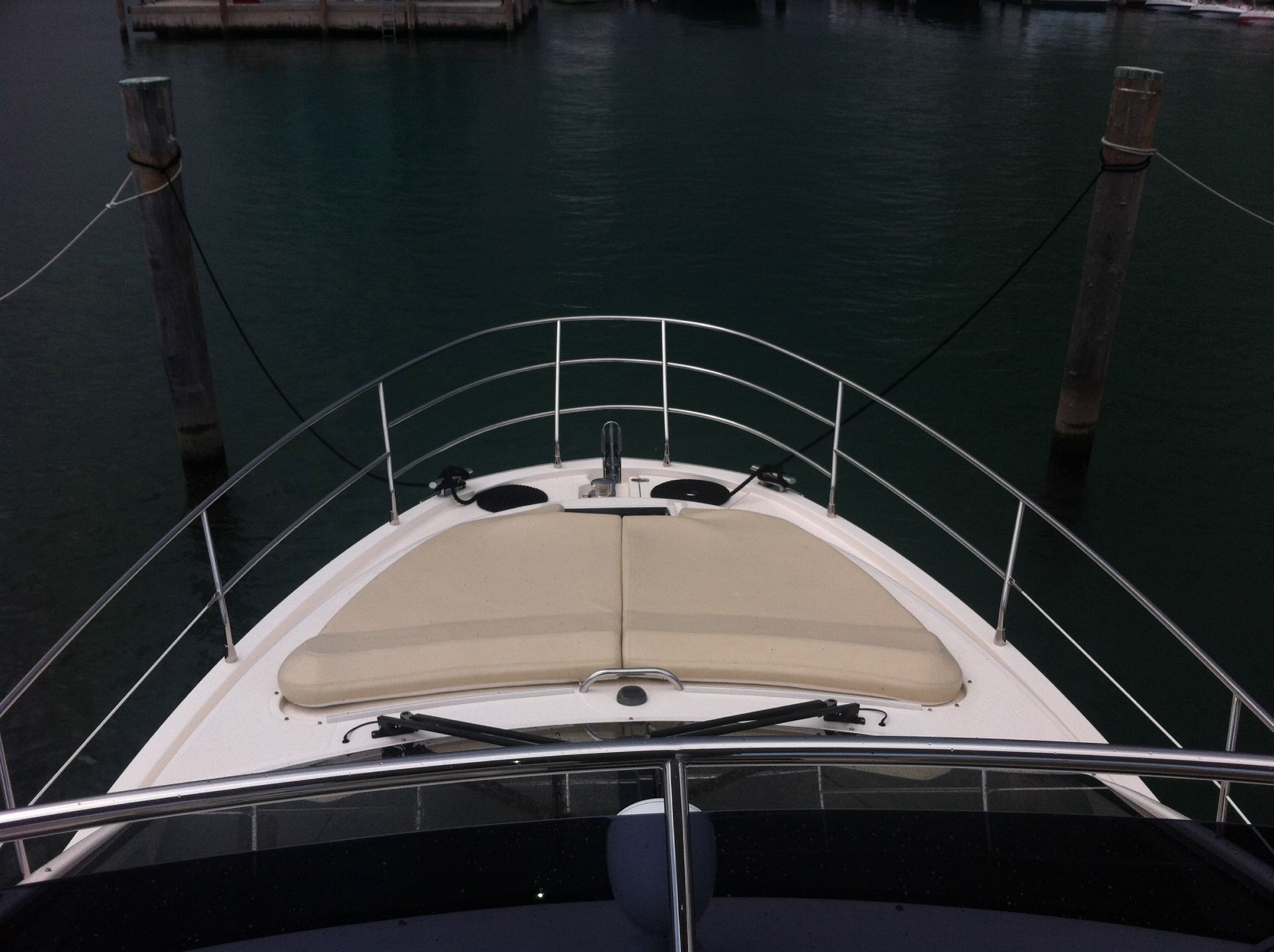  2011 Azimut AZ38 Flybridge Yacht For Sale in Miami Beach FL
