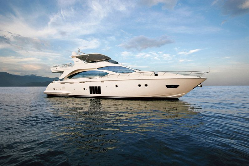 2013 Azimut 82 Flybridge Yacht For Sale in Miami FL 2013 Azimut 82 Flybridge Yacht For Sale in Miami FL