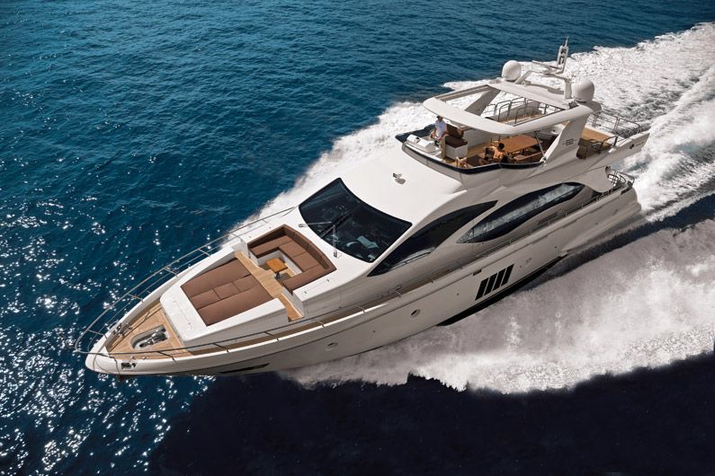 2013 Azimut 82 Flybridge Yacht For Sale in Miami FL 2013 Azimut 82 Flybridge Yacht For Sale in Miami FL