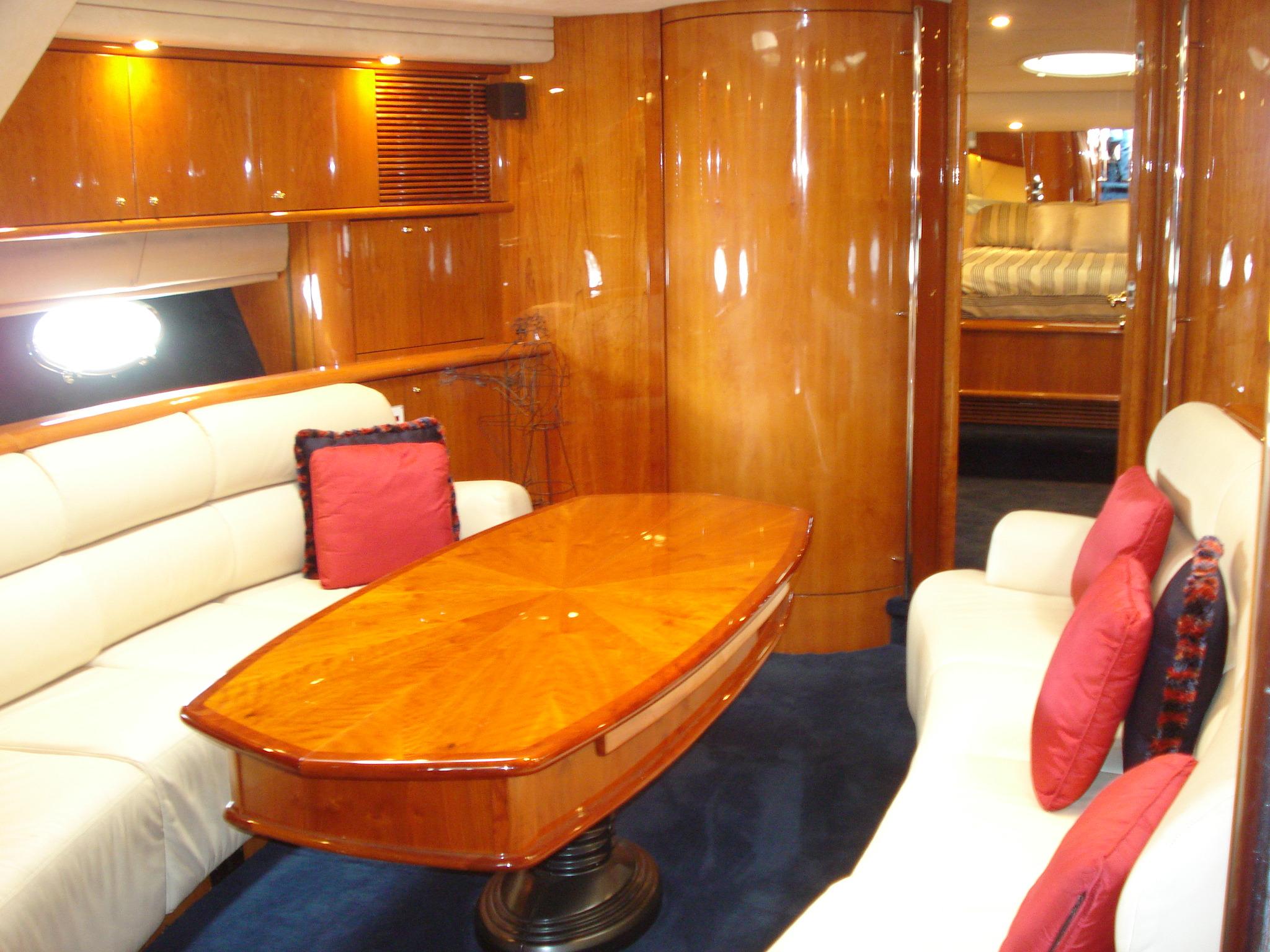 She Devil 2000 Sunseeker Predator 75 Yacht For Sale in Grosse Pointe Shores MI She Devil 2000 Sunseeker Predator 75 Yacht For Sale in Grosse Pointe Shores MI
