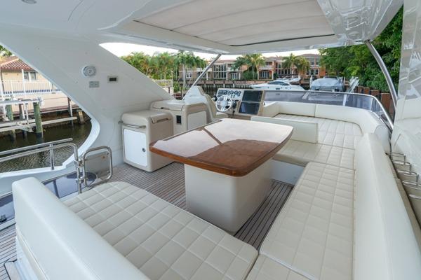 2013 Azimut CATs Yacht For Sale in FL 2013 Azimut CATs Yacht For Sale in FL