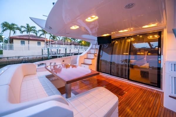 2013 Azimut CATs Yacht For Sale in FL 2013 Azimut CATs Yacht For Sale in FL