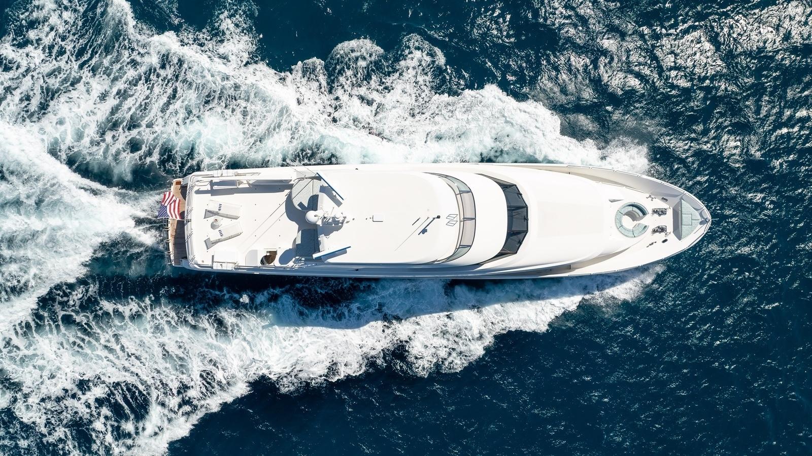 FIRST LIGHT 2011 Westport 112 Yacht For Sale in West Palm Beach FL FIRST LIGHT 2011 Westport 112 Yacht For Sale in West Palm Beach FL