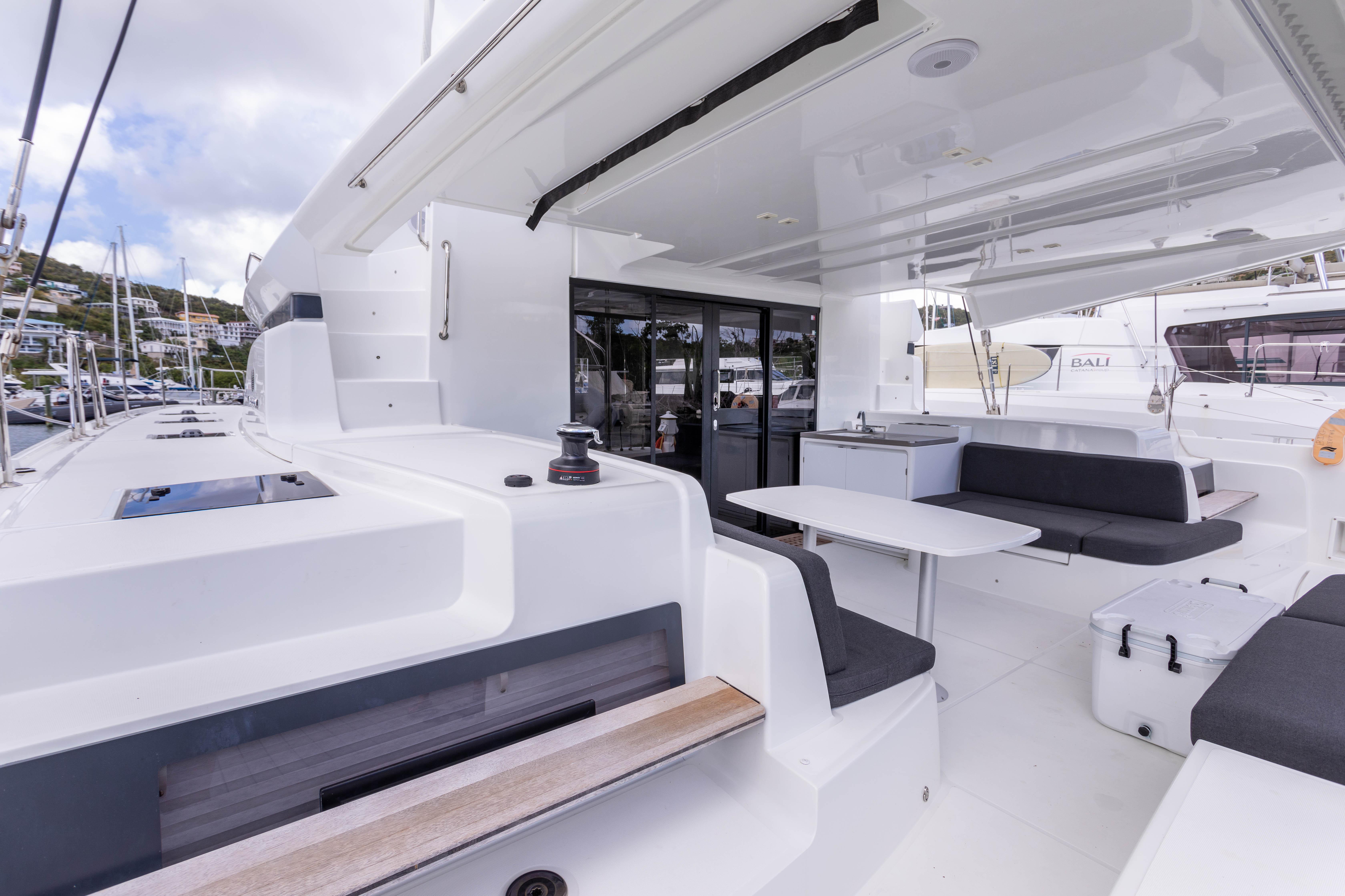 Big Bertha 2023 Lagoon 50 Yacht For Sale in Tortola 
