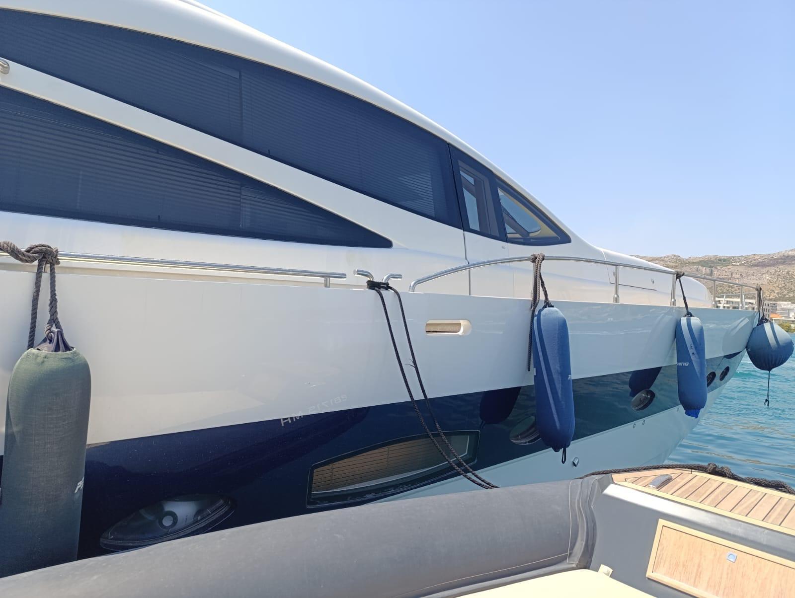2005 Pershing 76 Yacht For Sale in Budva 2005 Pershing 76 Yacht For Sale in Budva