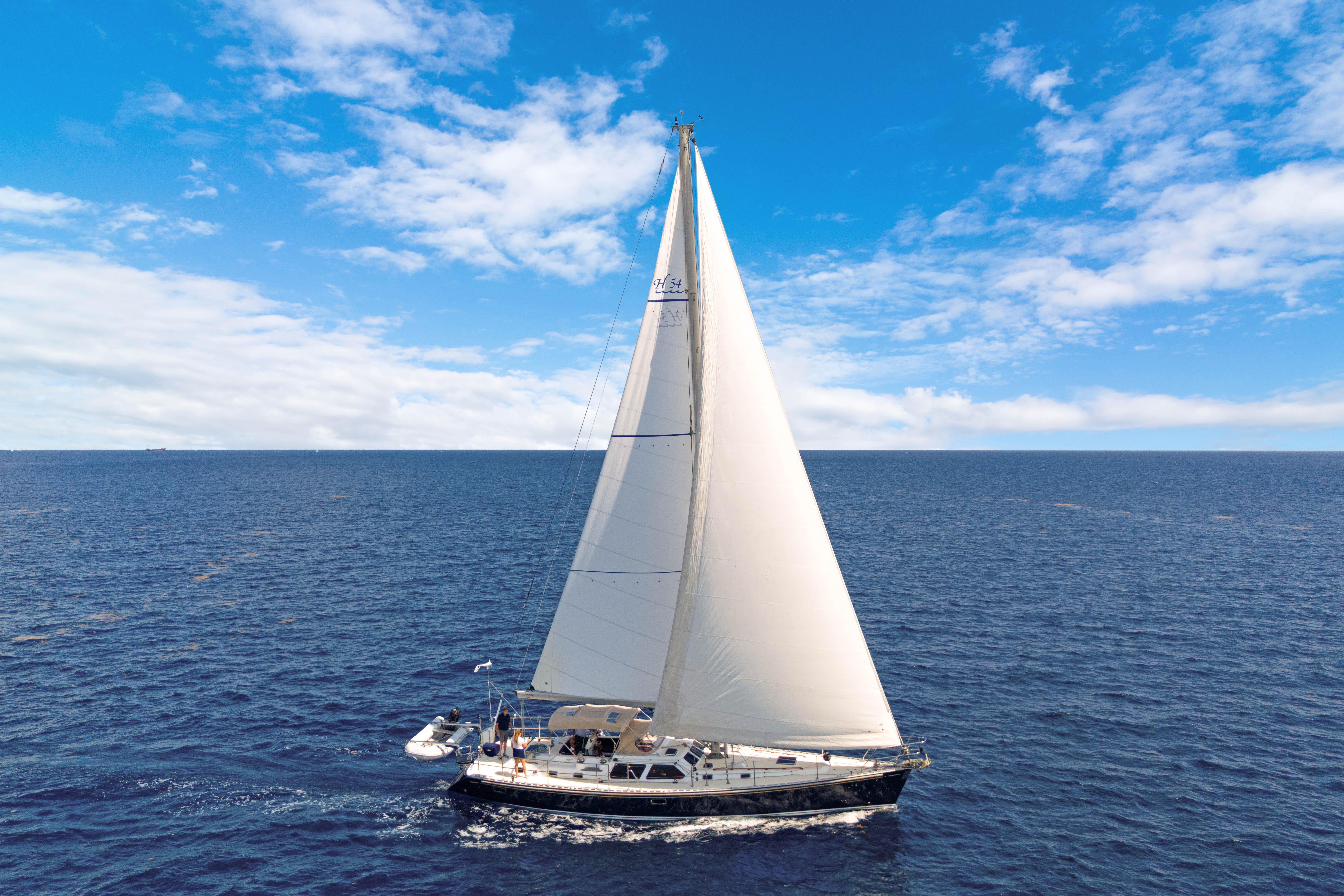 Mrs Jones 2009 Hylas 54 Yacht For Sale in Fort Lauderdale FL Mrs Jones 2009 Hylas 54 Yacht For Sale in Fort Lauderdale FL