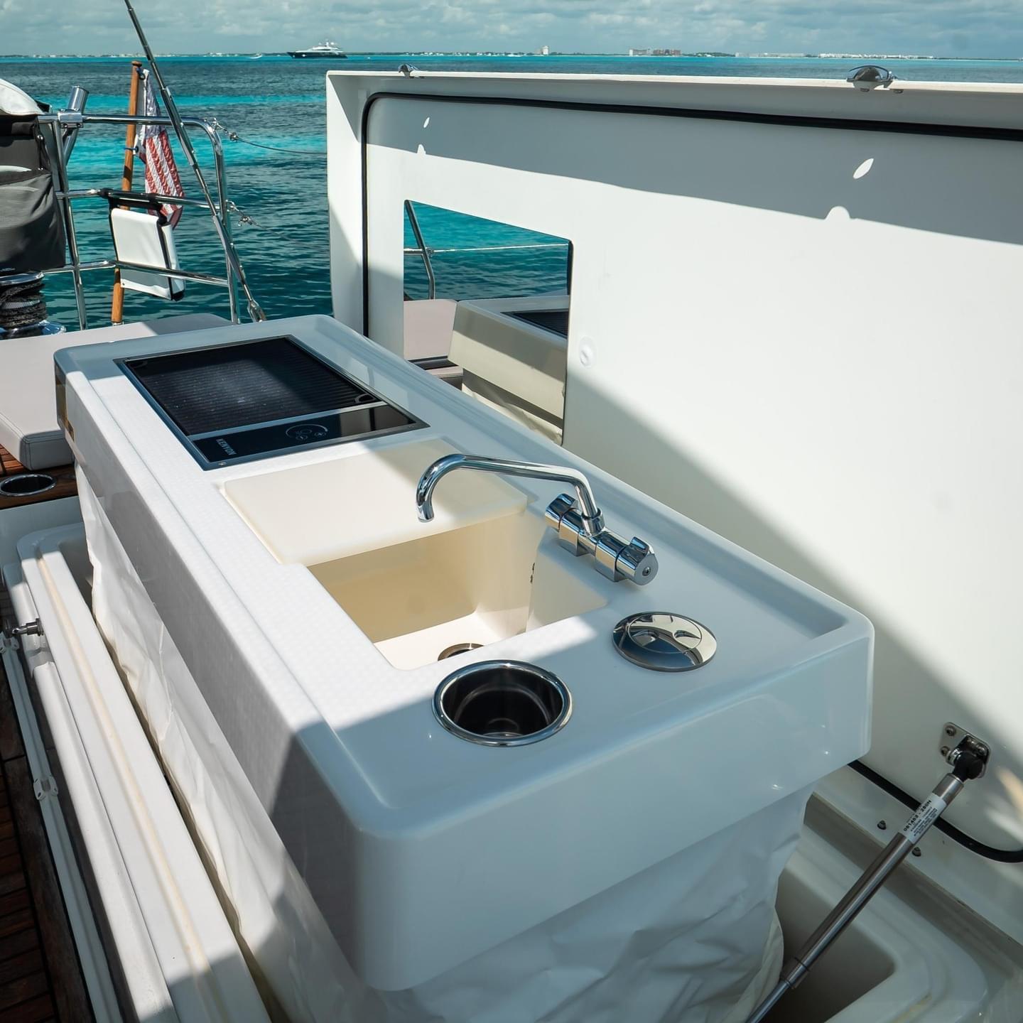Gwint 2019 Beneteau Oceanis Yacht 62 Yacht For Sale in Nuevo Vallarta Gwint 2019 Beneteau Oceanis Yacht 62 Yacht For Sale in Nuevo Vallarta