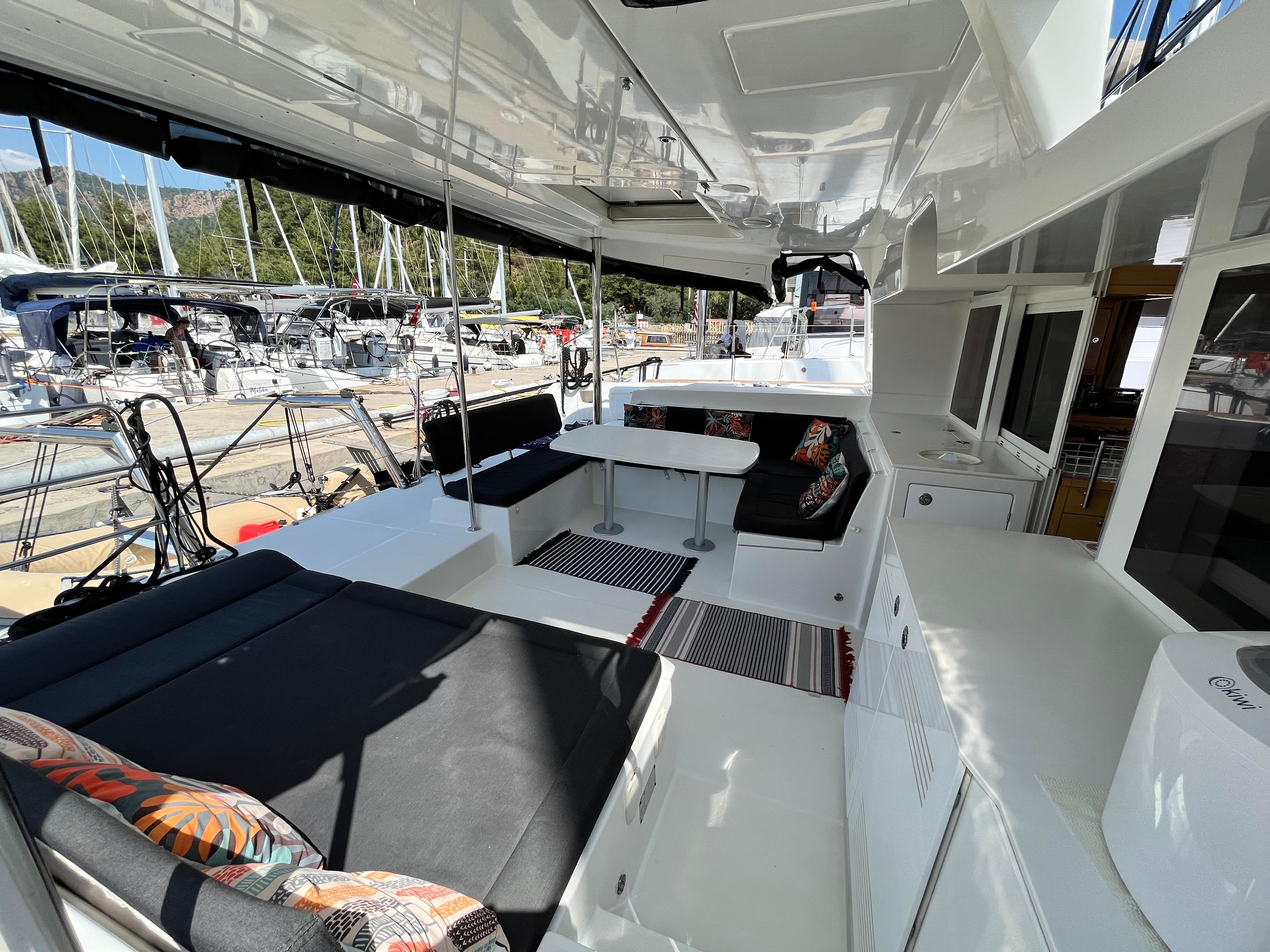 2013 Lagoon 450 F Yacht For Sale in Marmaris 2013 Lagoon 450 F Yacht For Sale in Marmaris