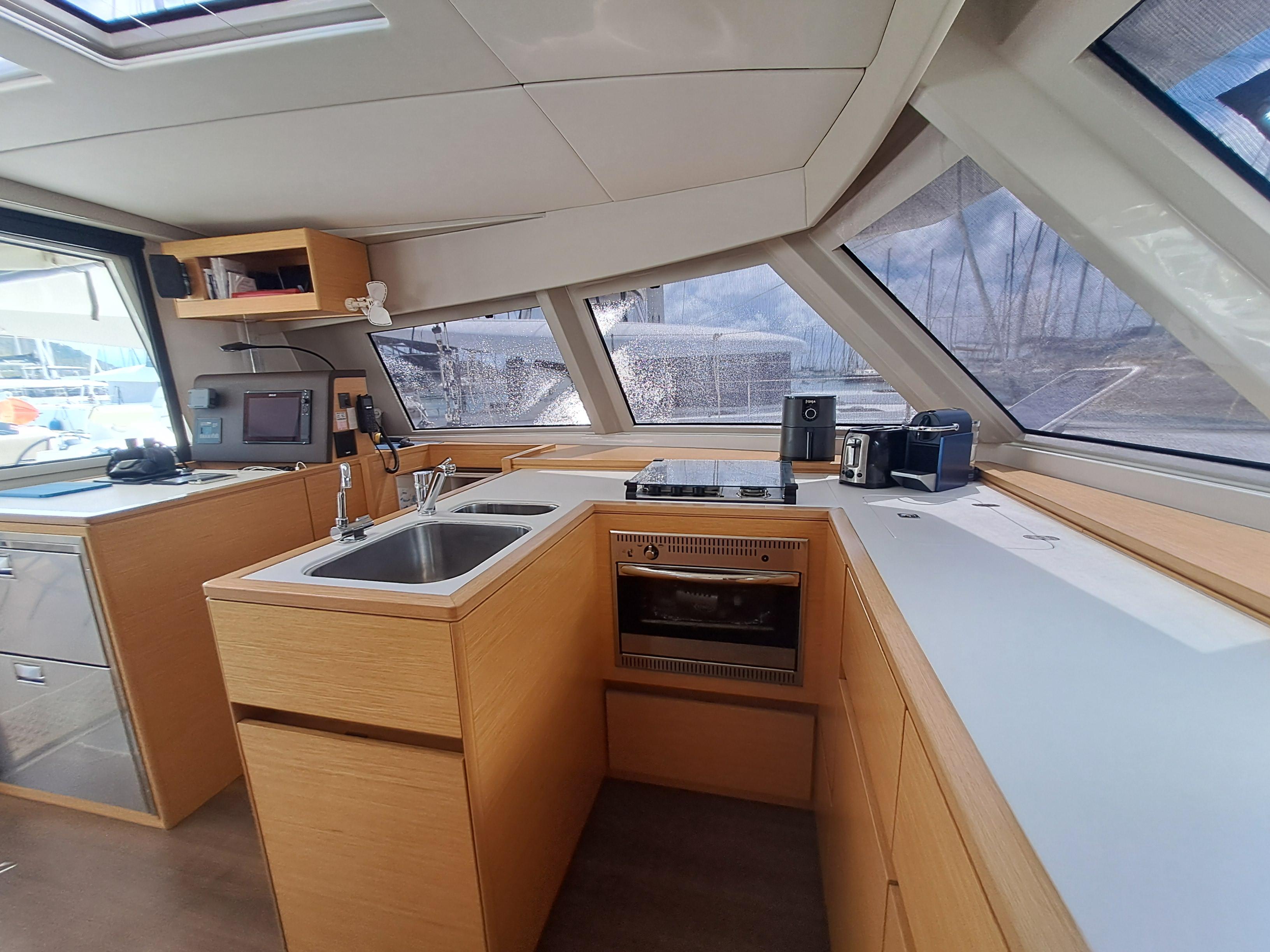 Oderable 2018 Nautitech 46 Open Yacht For Sale in Le Marin Oderable 2018 Nautitech 46 Open Yacht For Sale in Le Marin