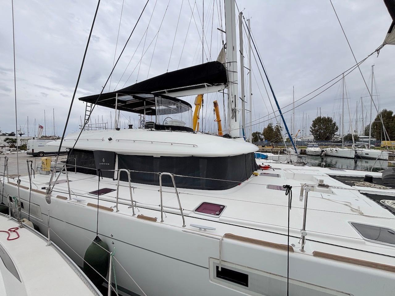 Avra 2014 Lagoon 560 S2 Yacht For Sale in Mykonos Avra 2014 Lagoon 560 S2 Yacht For Sale in Mykonos