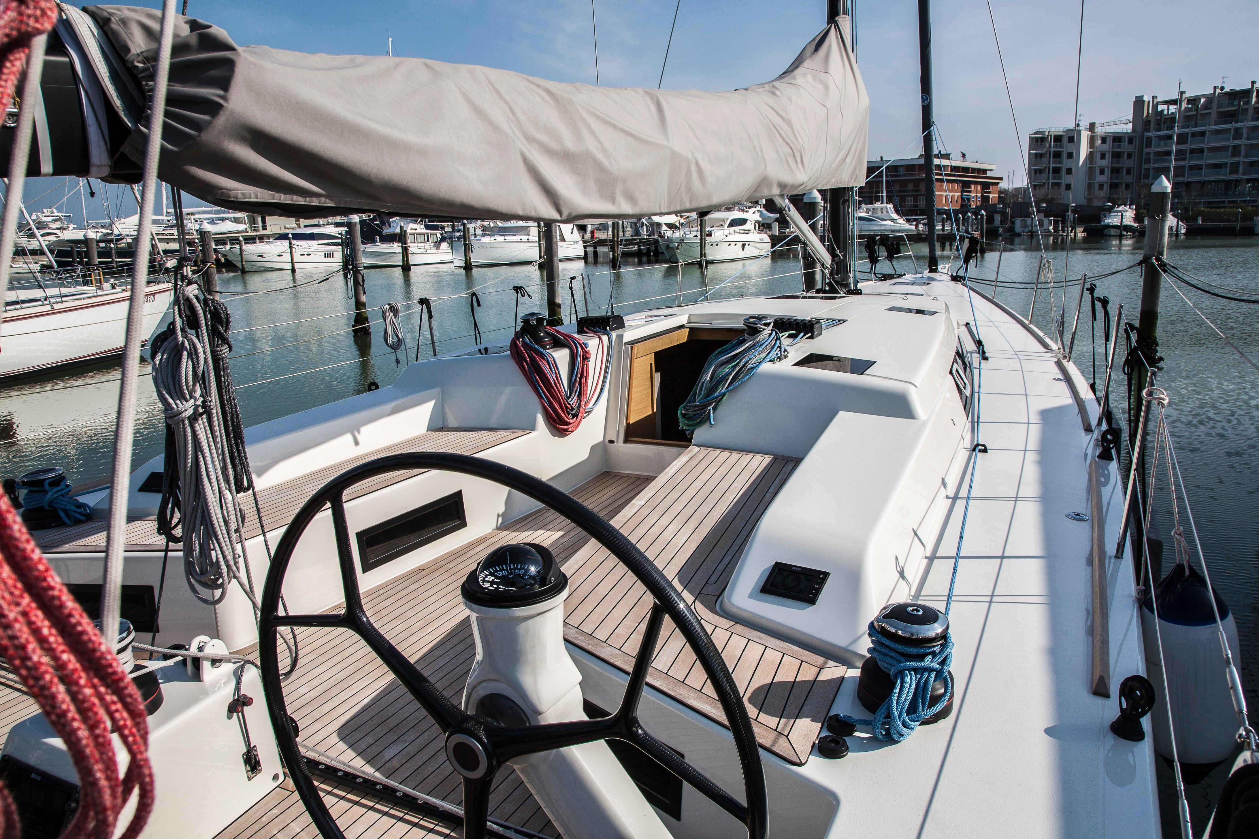 ALIAS 2014 Adria ORCA 50 Yacht For Sale in LA SPEZIA IT-SP ALIAS 2014 Adria ORCA 50 Yacht For Sale in LA SPEZIA IT-SP