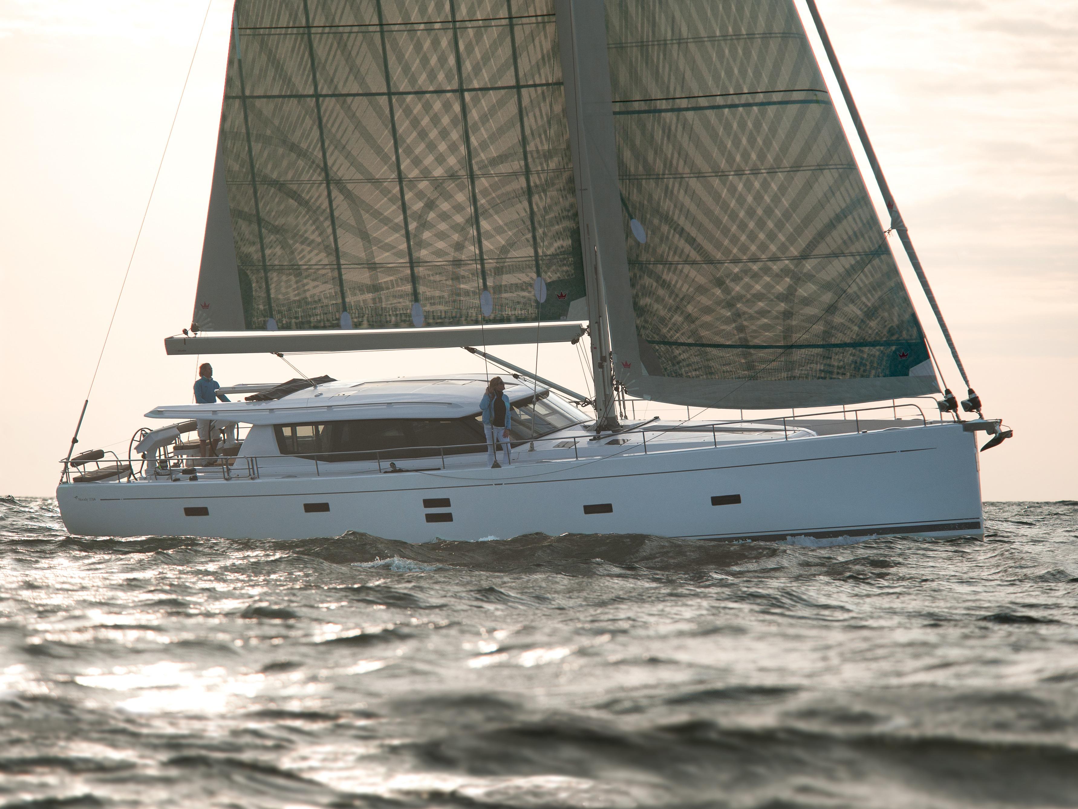 2015 Moody Decksaloon 54 Yacht For Sale in Grosseto IT-GR 2015 Moody Decksaloon 54 Yacht For Sale in Grosseto IT-GR