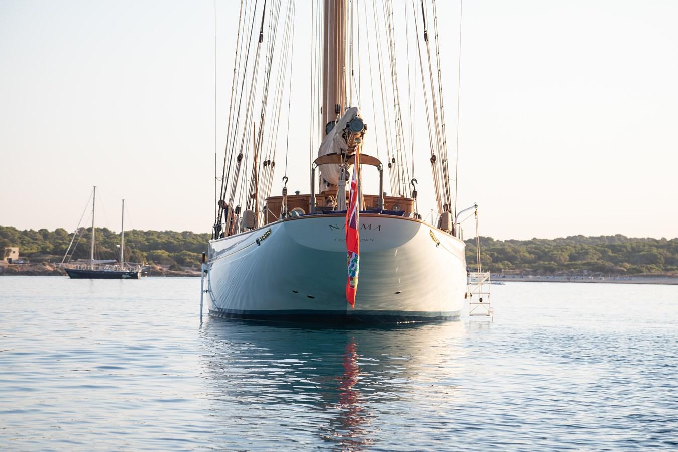 NAEMA 2006 Hodgdon Yachts Custom Modern Classic Schooner Yacht For Sale in Newport RI NAEMA 2006 Hodgdon Yachts Custom Modern Classic Schooner Yacht For Sale in Newport RI