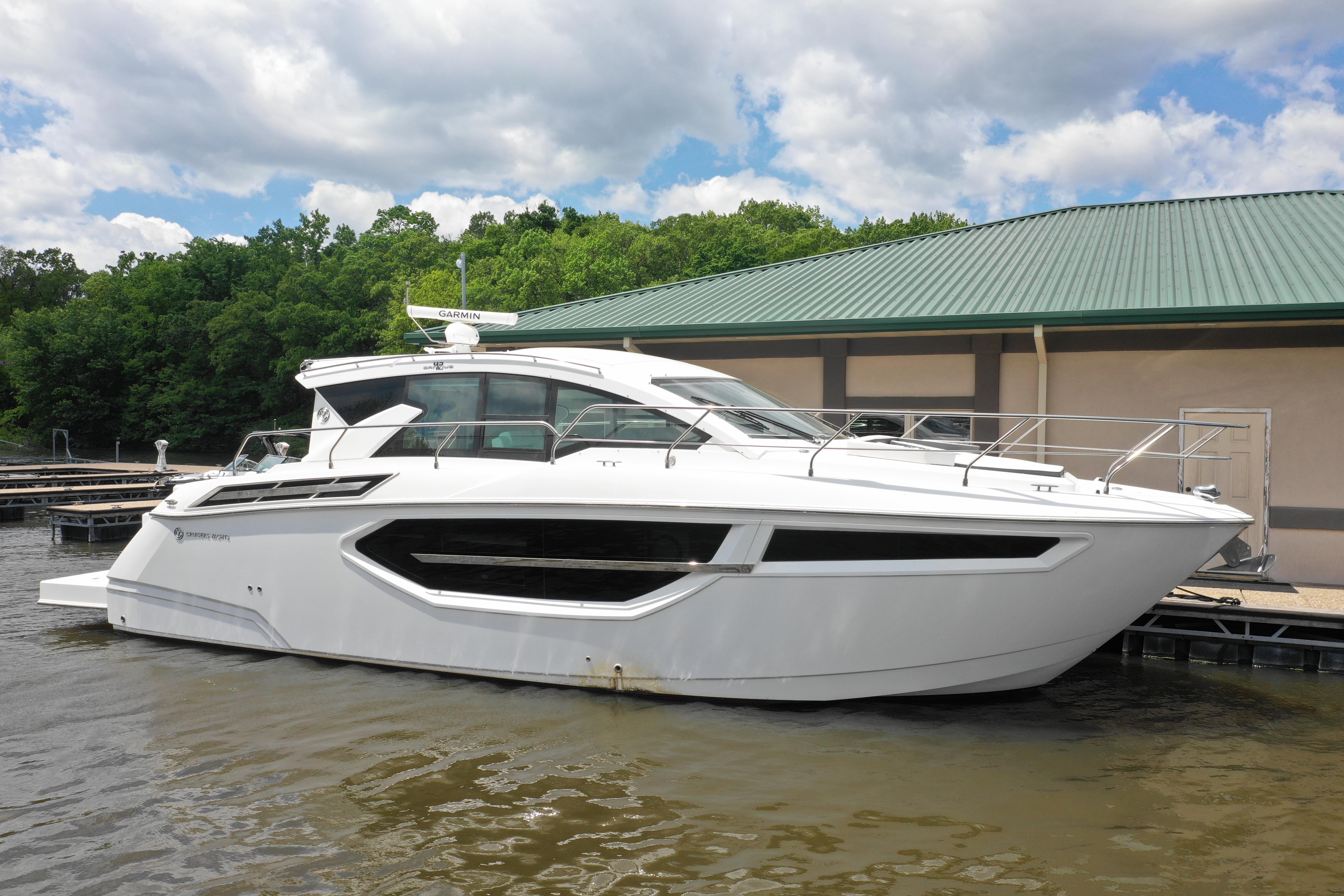 2019 Cruisers Yachts 42 Cantius Yacht For Sale in Afton OK 2019 Cruisers Yachts 42 Cantius Yacht For Sale in Afton OK