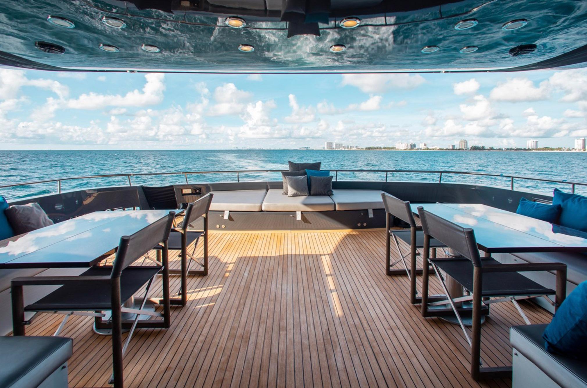 MATRIX 1999 Baglietto 41M Baglietto Yacht For Sale in Fort Lauderdale FL MATRIX 1999 Baglietto 41M Baglietto Yacht For Sale in Fort Lauderdale FL