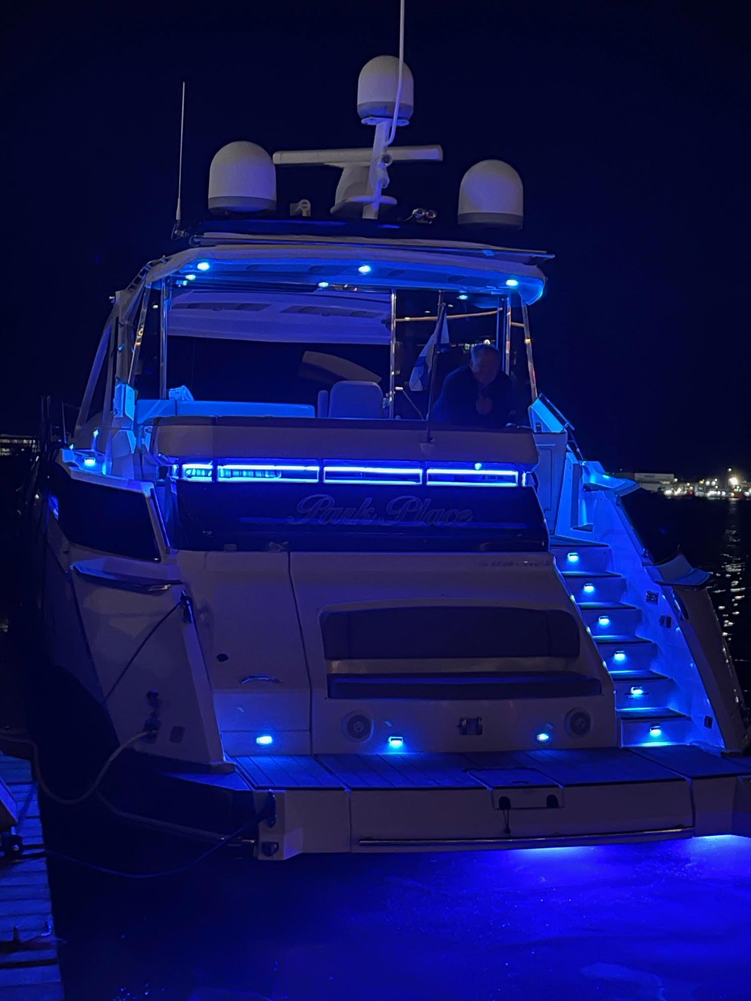 Park Place 2015 Regal 53 Sport Coupe Yacht For Sale in Halifax NS Park Place 2015 Regal 53 Sport Coupe Yacht For Sale in Halifax NS