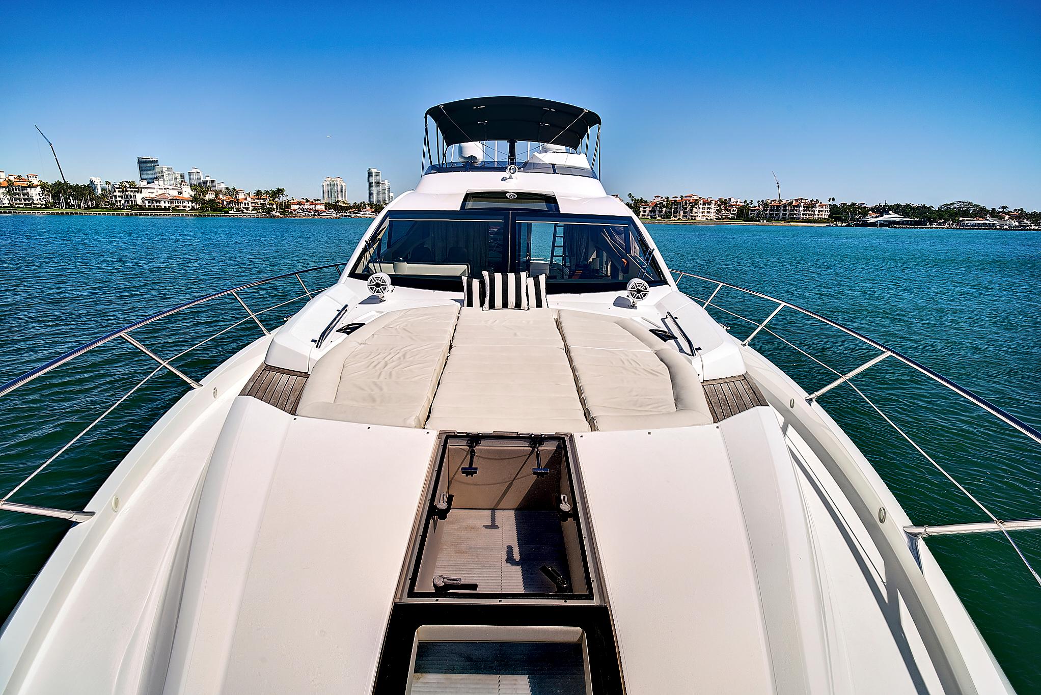King 2016 Sunseeker 68 Sport Yacht Yacht For Sale in Miami Beach FL