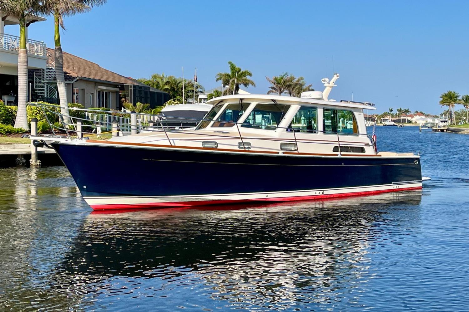 REMI WON 2015 Sabre 42 Salon Express Yacht For Sale in Venice FL REMI WON 2015 Sabre 42 Salon Express Yacht For Sale in Venice FL