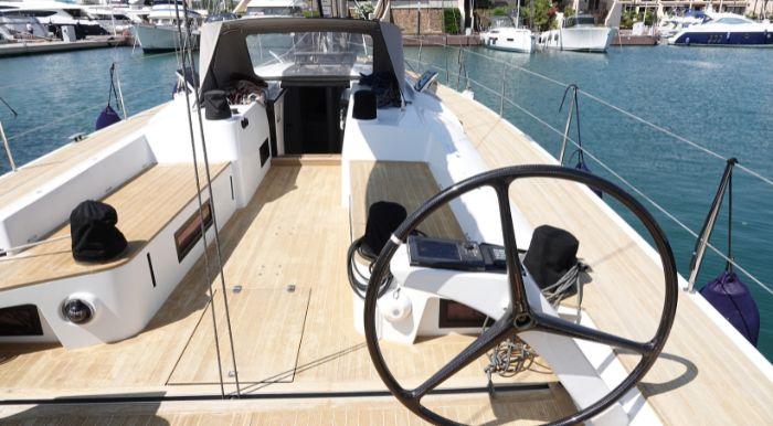OSCAR 2 2014 Racer Cruiser Yacht For Sale in Cogolin 83 OSCAR 2 2014 Racer Cruiser Yacht For Sale in Cogolin 83