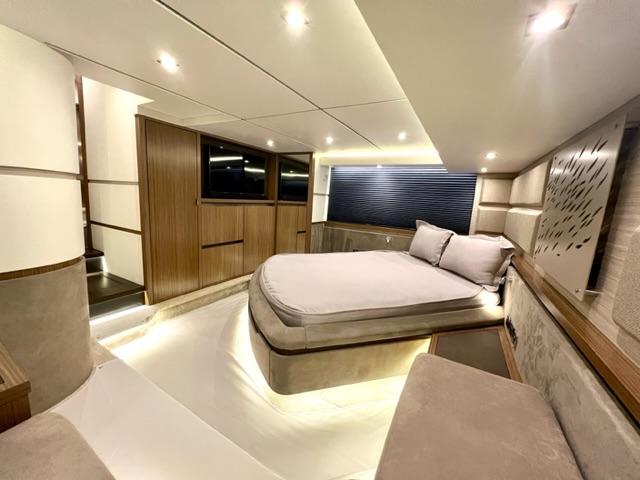 BOATJUNKIE 2018 Sea Ray L550 Fly Yacht For Sale in Boyne City MI BOATJUNKIE 2018 Sea Ray L550 Fly Yacht For Sale in Boyne City MI