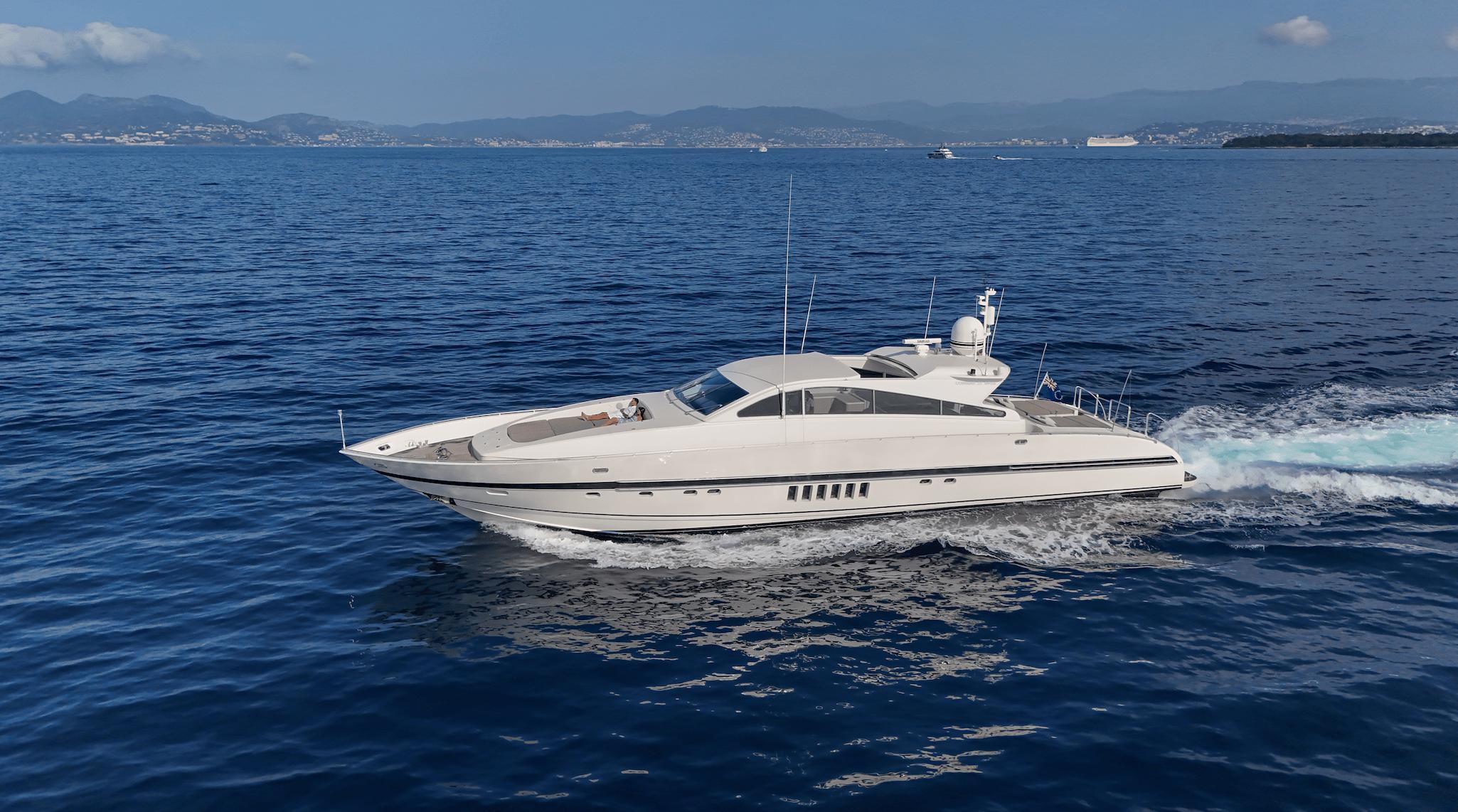1999 Leopard 27 Yacht For Sale in Cannes 06 1999 Leopard 27 Yacht For Sale in Cannes 06