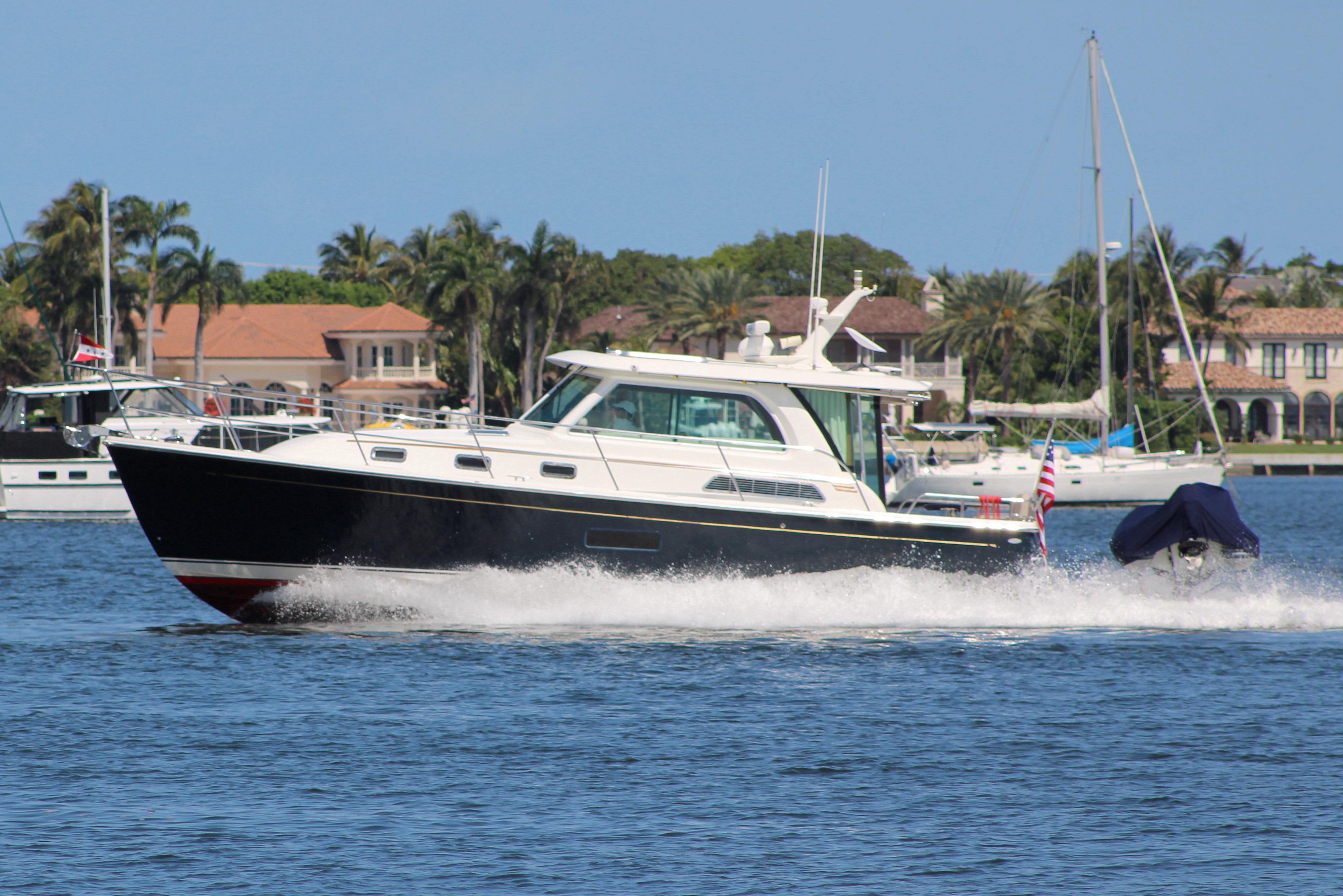 Enterprise 2019 Sabre 38 Salon Express Yacht For Sale in West Palm Beach FL Enterprise 2019 Sabre 38 Salon Express Yacht For Sale in West Palm Beach FL