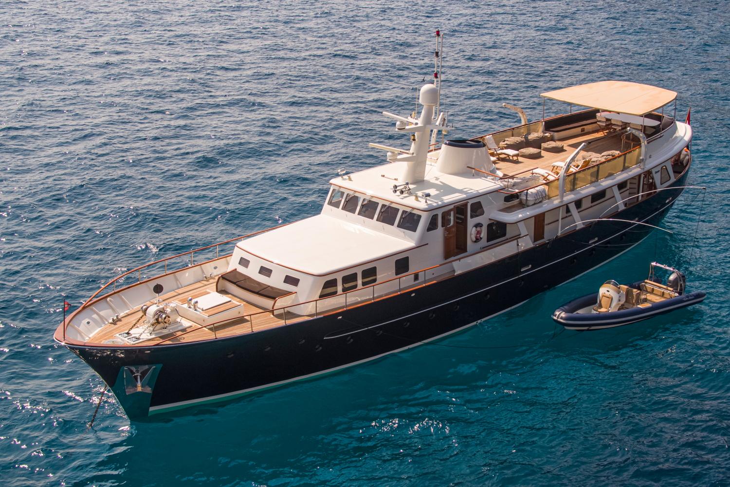 SANTA MARIA 1963 Feadship Classic Motor Yacht Yacht For Sale in Palma SANTA MARIA 1963 Feadship Classic Motor Yacht Yacht For Sale in Palma