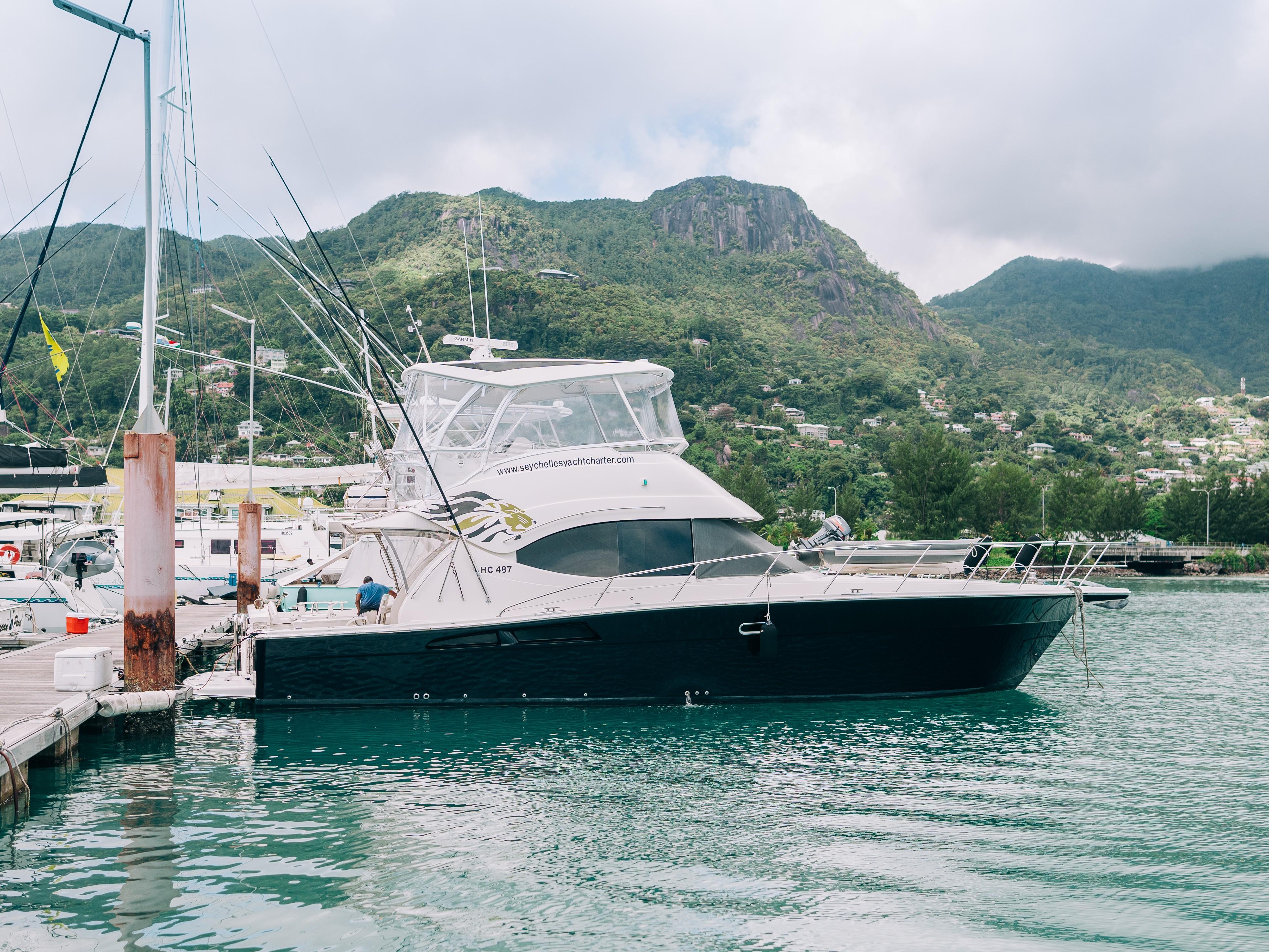 USHAKA 2016 Riviera 45 Open Flybridge Yacht For Sale in Seychelles USHAKA 2016 Riviera 45 Open Flybridge Yacht For Sale in Seychelles
