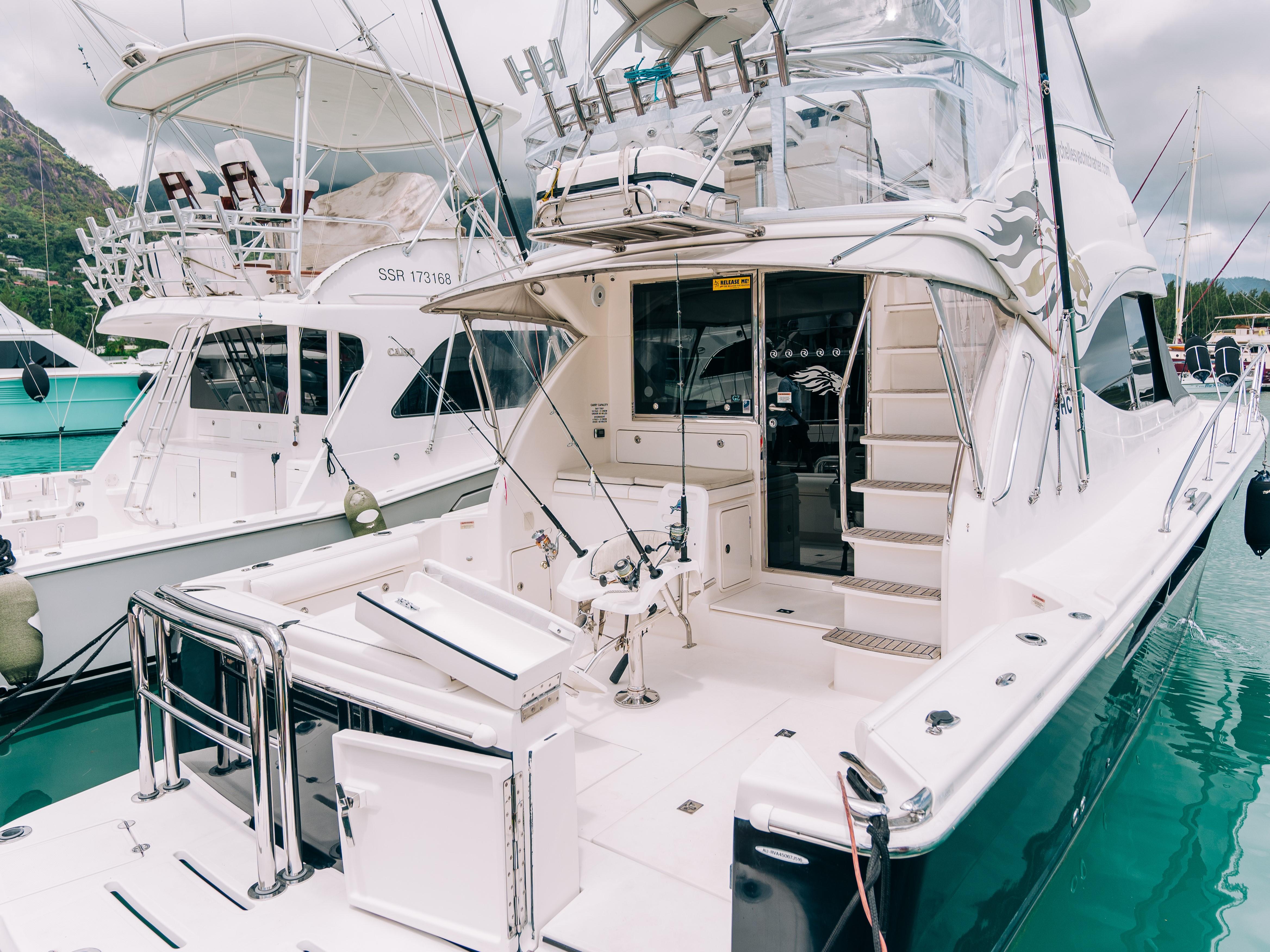 USHAKA 2016 Riviera 45 Open Flybridge Yacht For Sale in Seychelles USHAKA 2016 Riviera 45 Open Flybridge Yacht For Sale in Seychelles