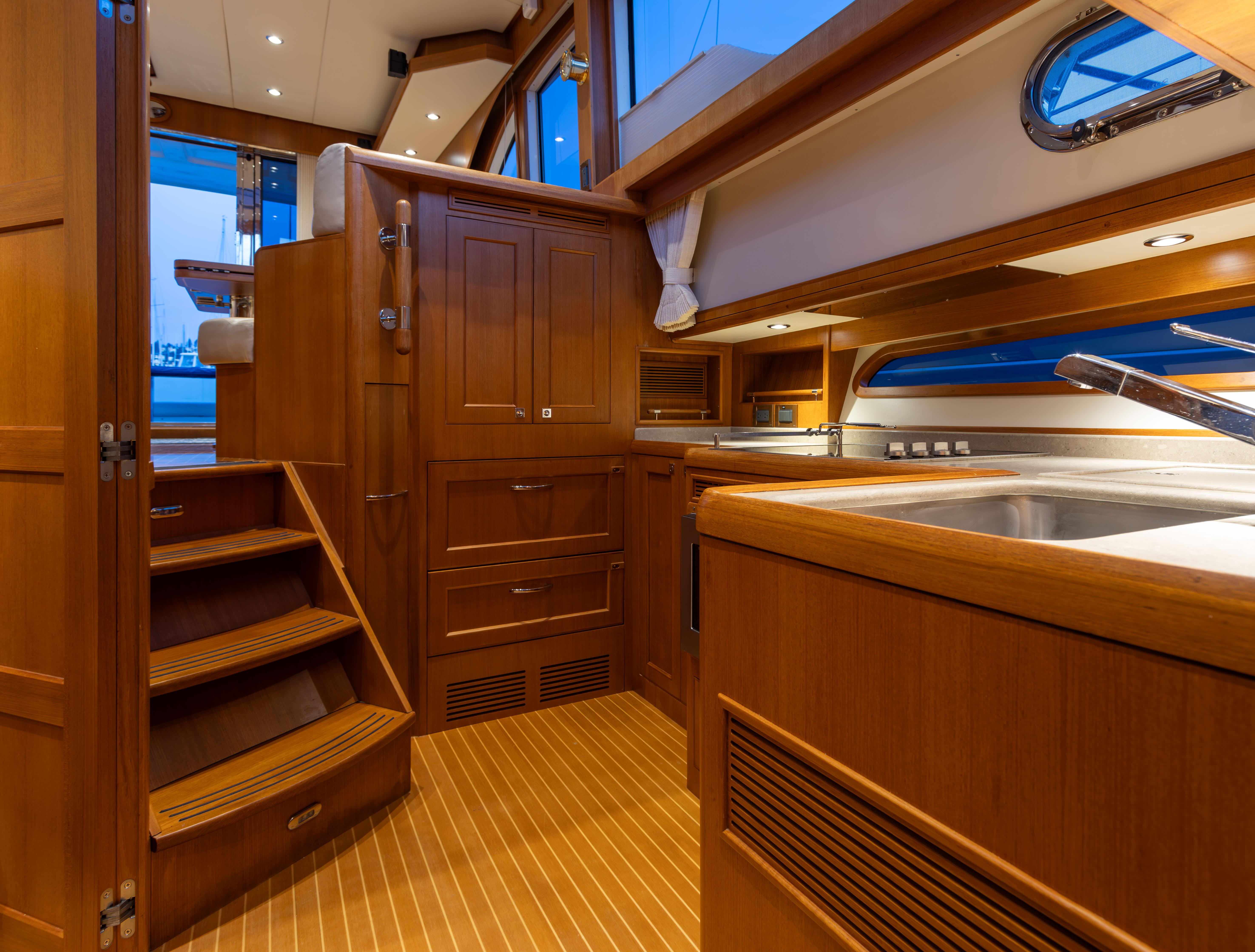 YEOMALT 2014 Grand Banks 50 Eastbay SX Yacht For Sale in Seattle WA