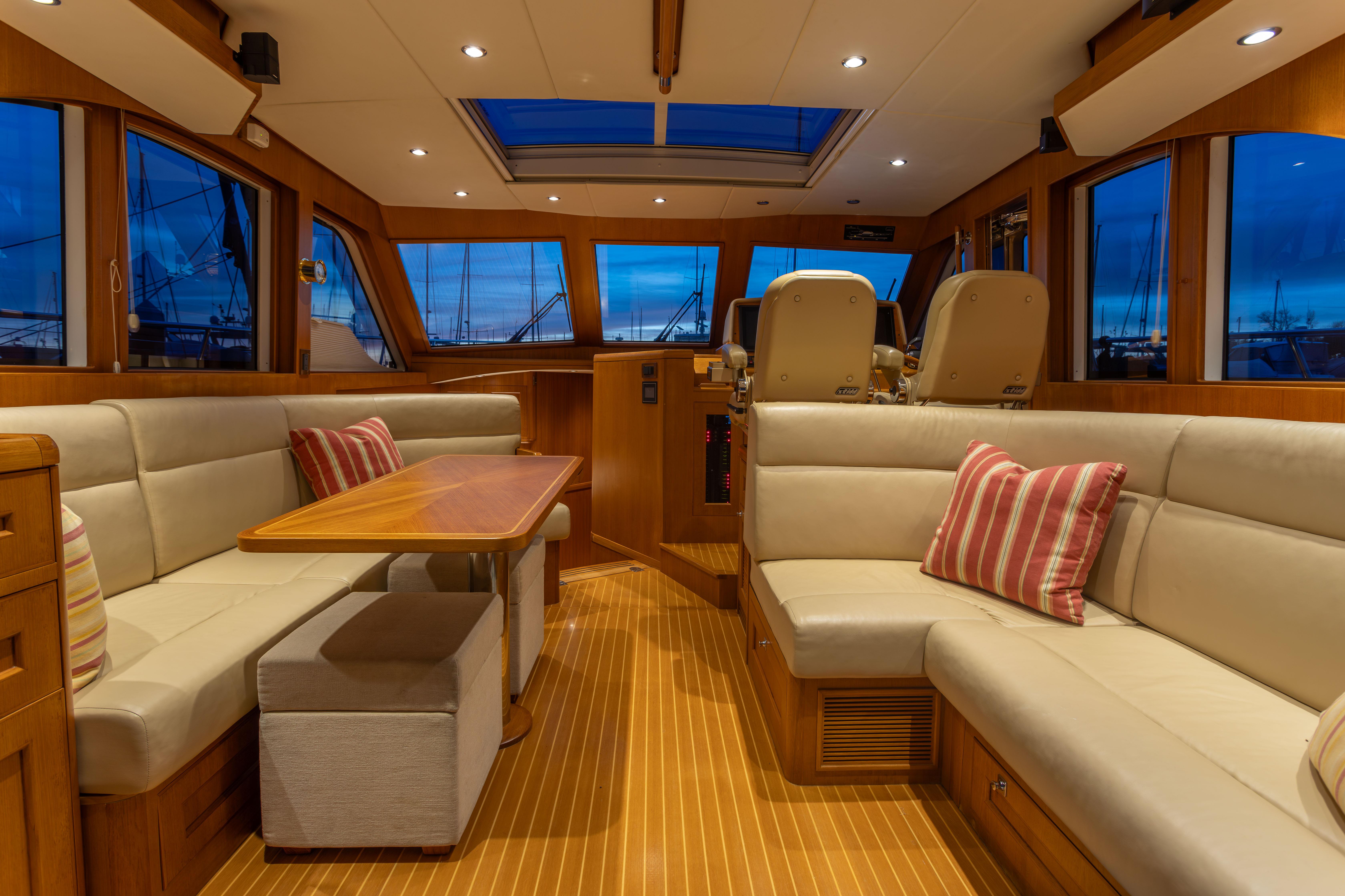 YEOMALT 2014 Grand Banks 50 Eastbay SX Yacht For Sale in Seattle WA