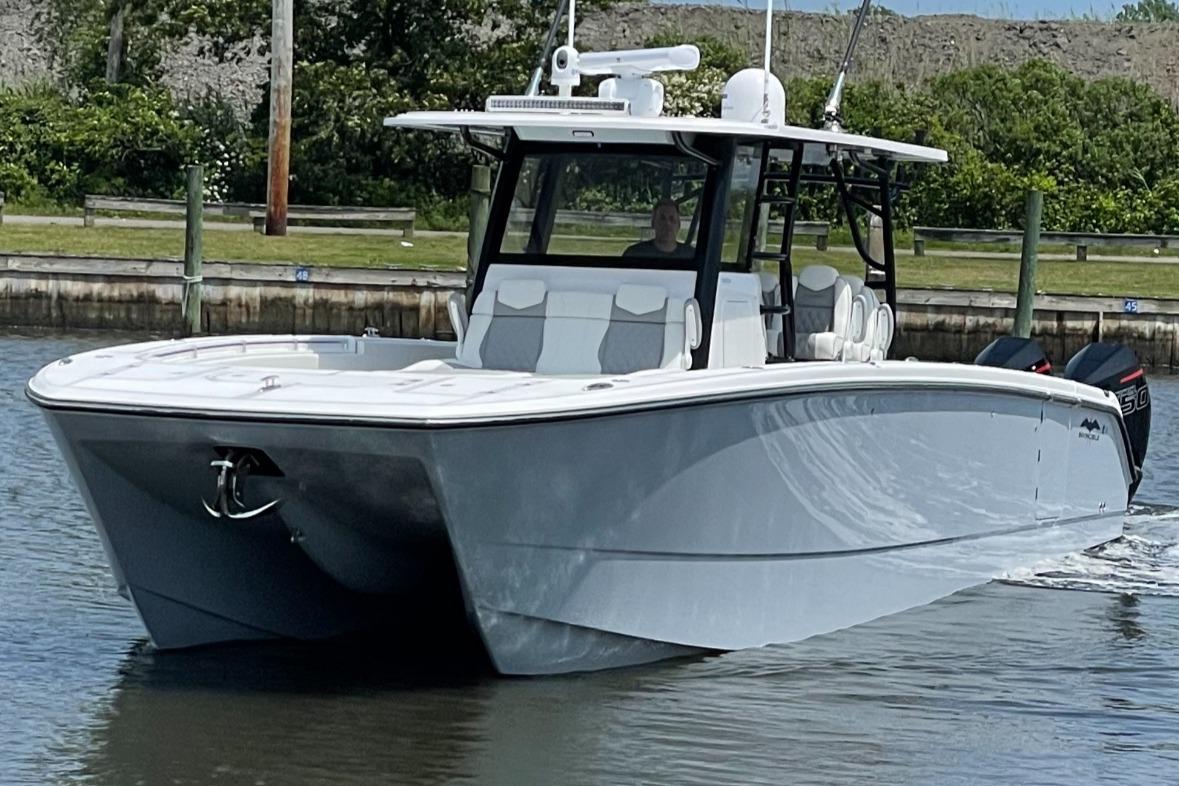 2022 Invincible 40 Catamaran Yacht For Sale in Sayville NY 2022 Invincible 40 Catamaran Yacht For Sale in Sayville NY