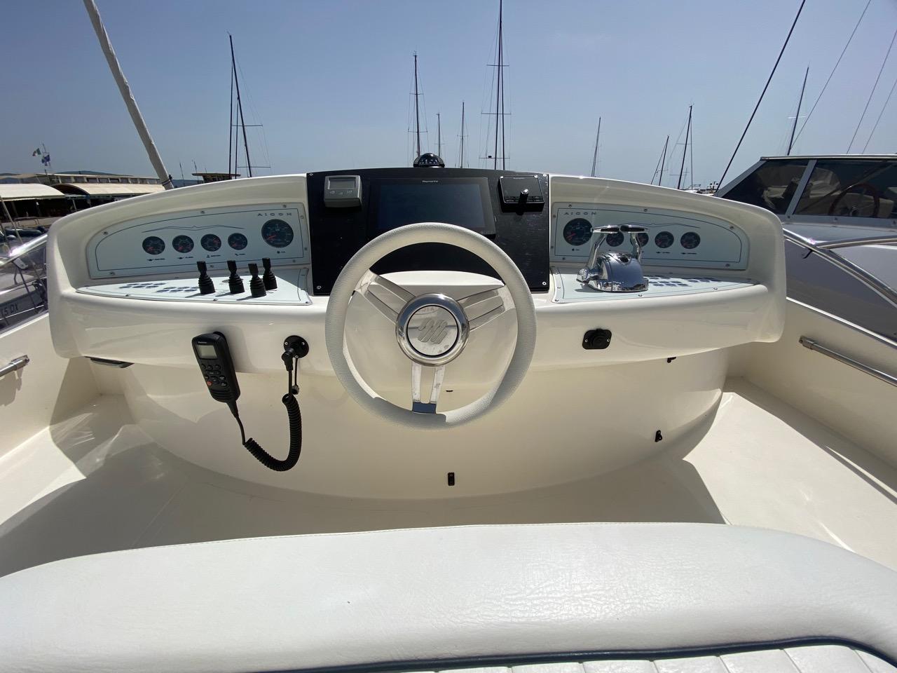  2018 Aicon Yachts 56 Yacht For Sale in Roma IT-RM