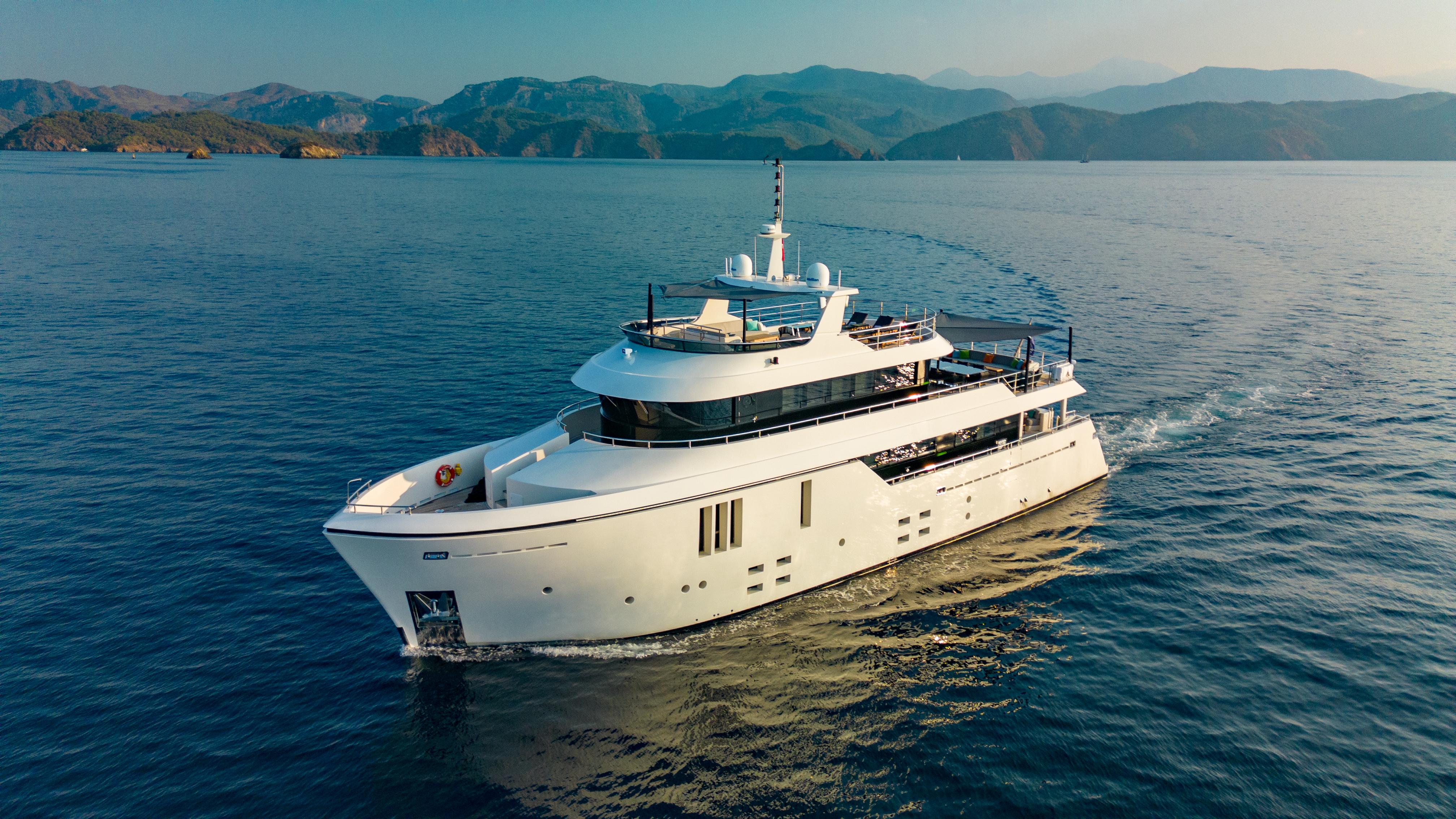ZEEMAR 2016 Custom Aydos Yat Sanayi 100' Yacht For Sale in Imperia IT-IM ZEEMAR 2016 Custom Aydos Yat Sanayi 100' Yacht For Sale in Imperia IT-IM
