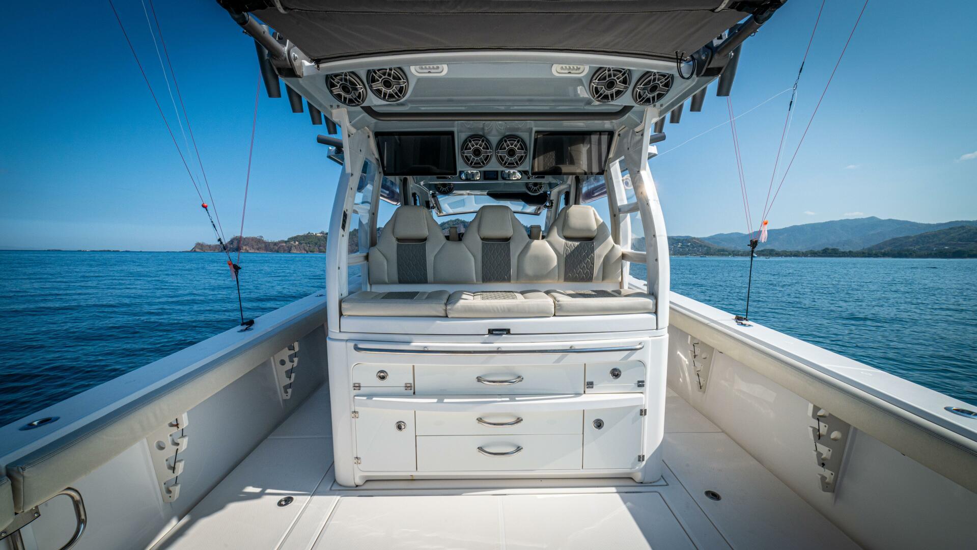 La Otra Vida 2021 Solace 41 Center Console Yacht For Sale in Los Sueños La Otra Vida 2021 Solace 41 Center Console Yacht For Sale in Los Sueños