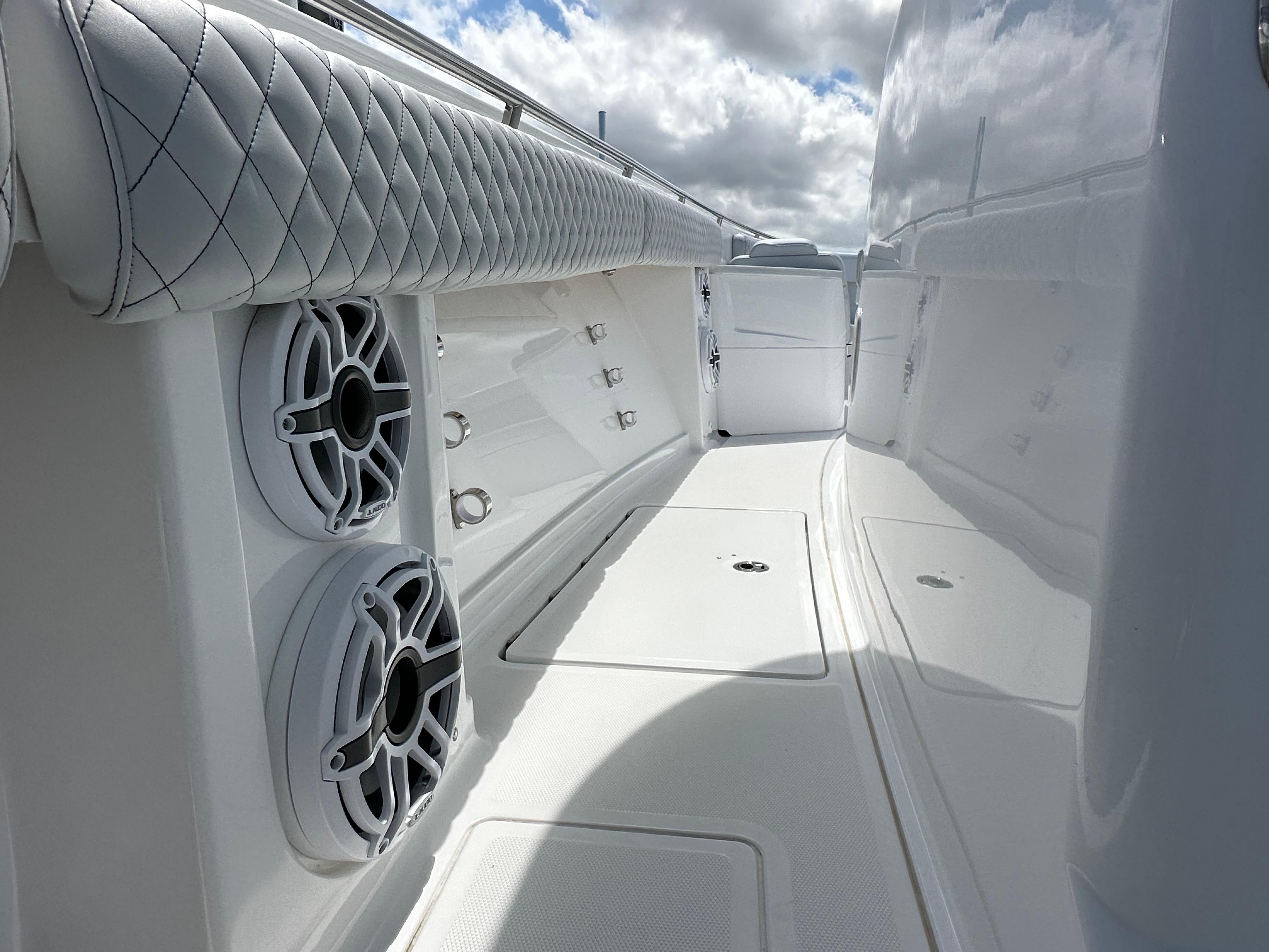 2023 HCB 39 Speciale Yacht For Sale in Falmouth MA 2023 HCB 39 Speciale Yacht For Sale in Falmouth MA