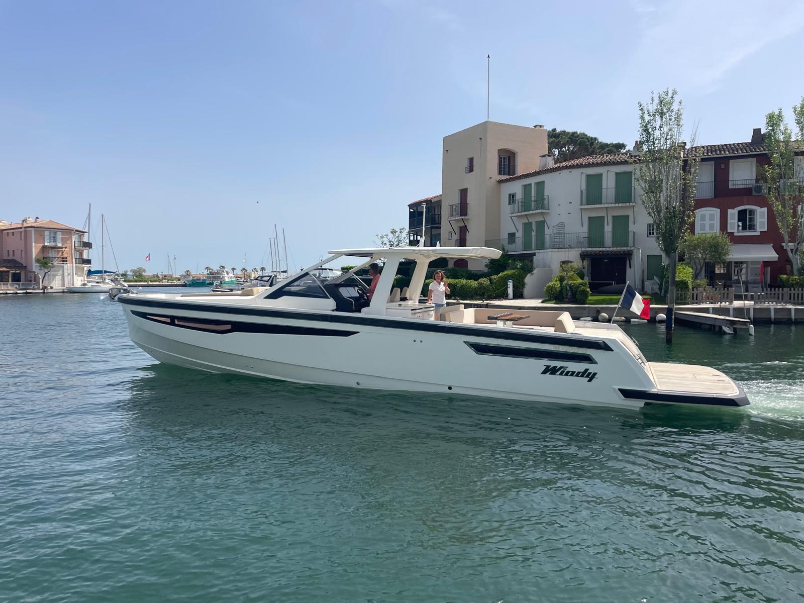  2022 Windy SR 44 BLACKHAWK Yacht For Sale in cannes 06