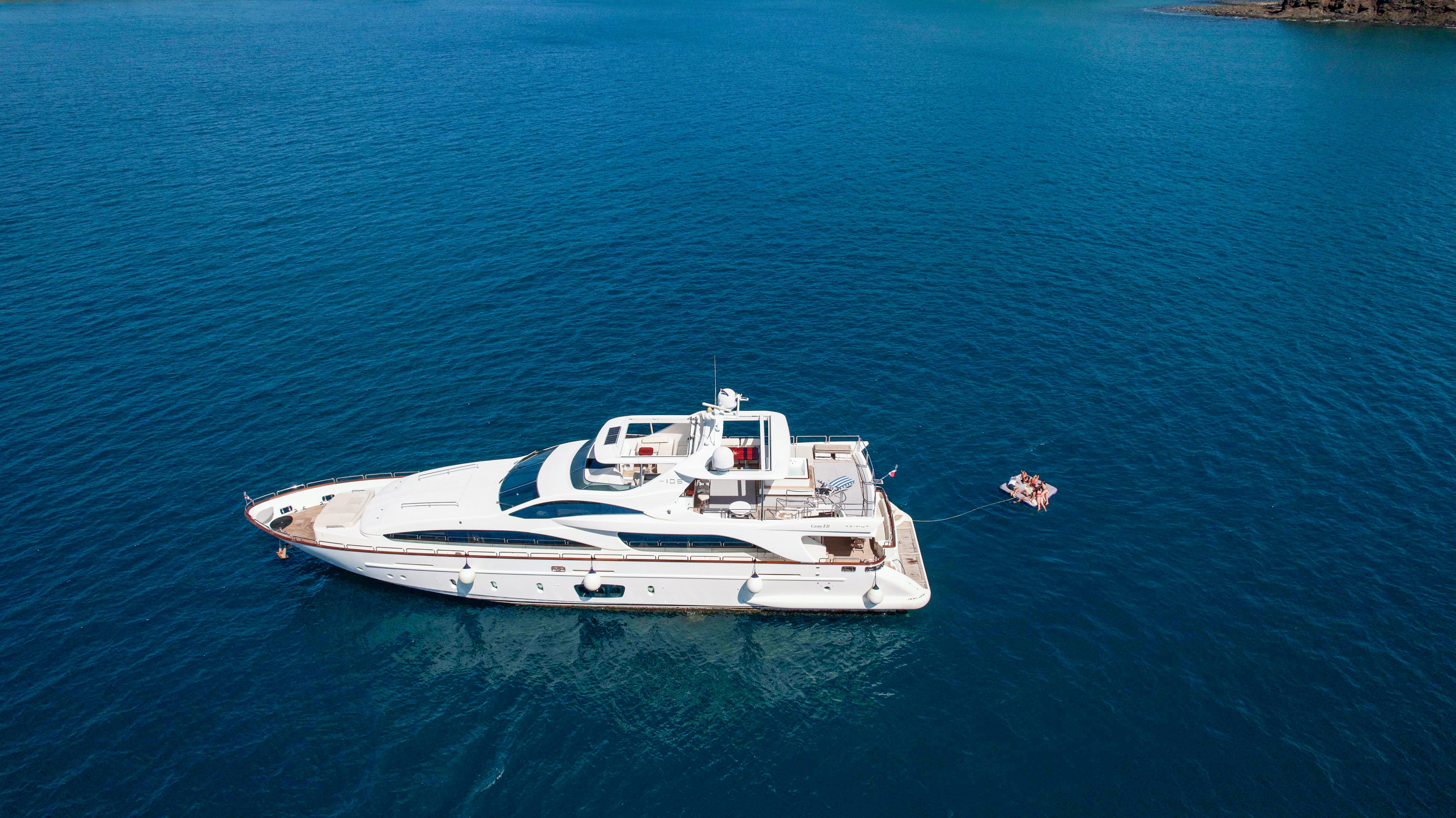 CAMY ED 2006 Azimut Grande 32M Yacht For Sale in Guanacaste CAMY ED 2006 Azimut Grande 32M Yacht For Sale in Guanacaste