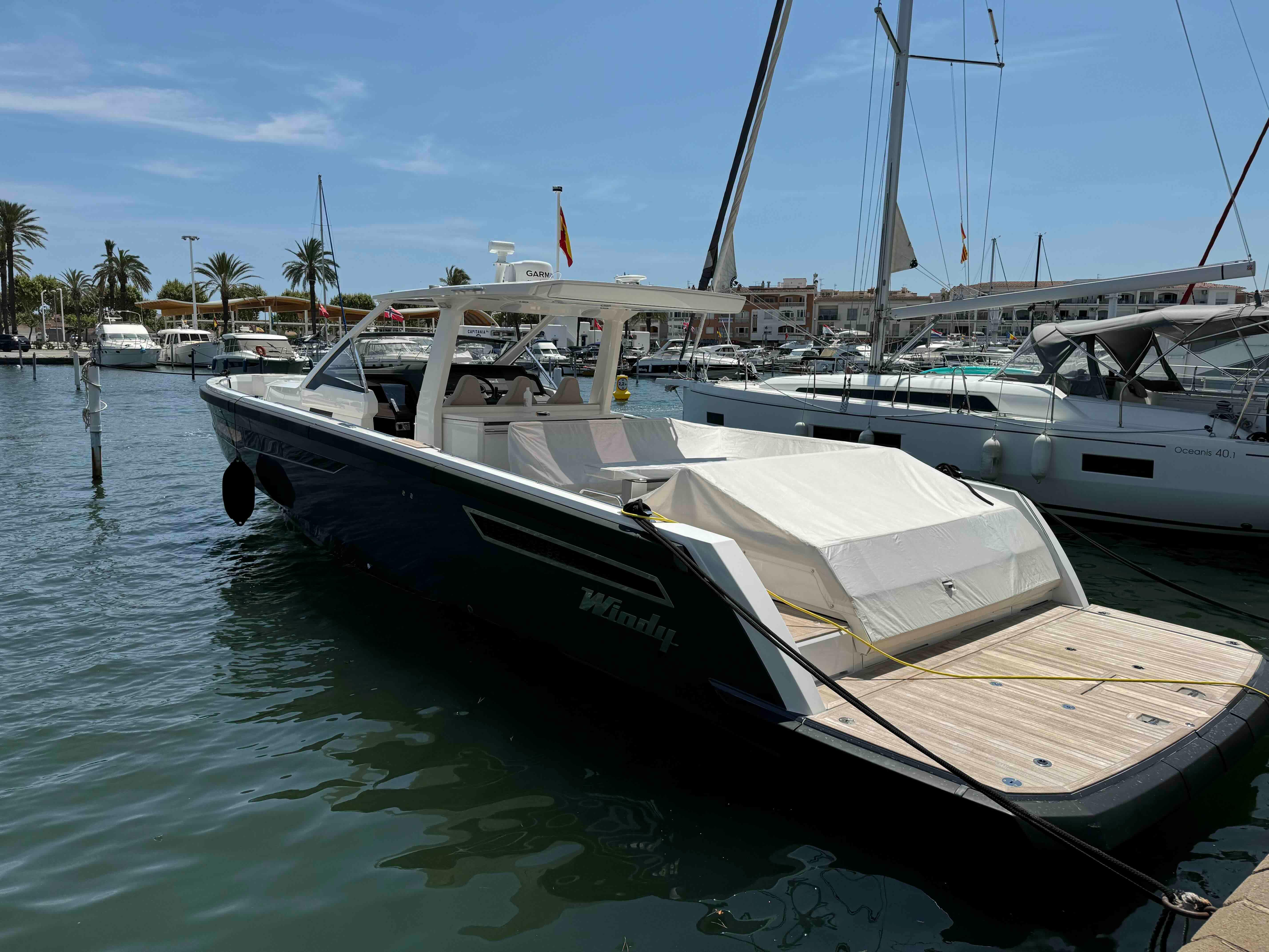 2022 Windy SR44 Yacht For Sale in Gdynia 2022 Windy SR44 Yacht For Sale in Gdynia