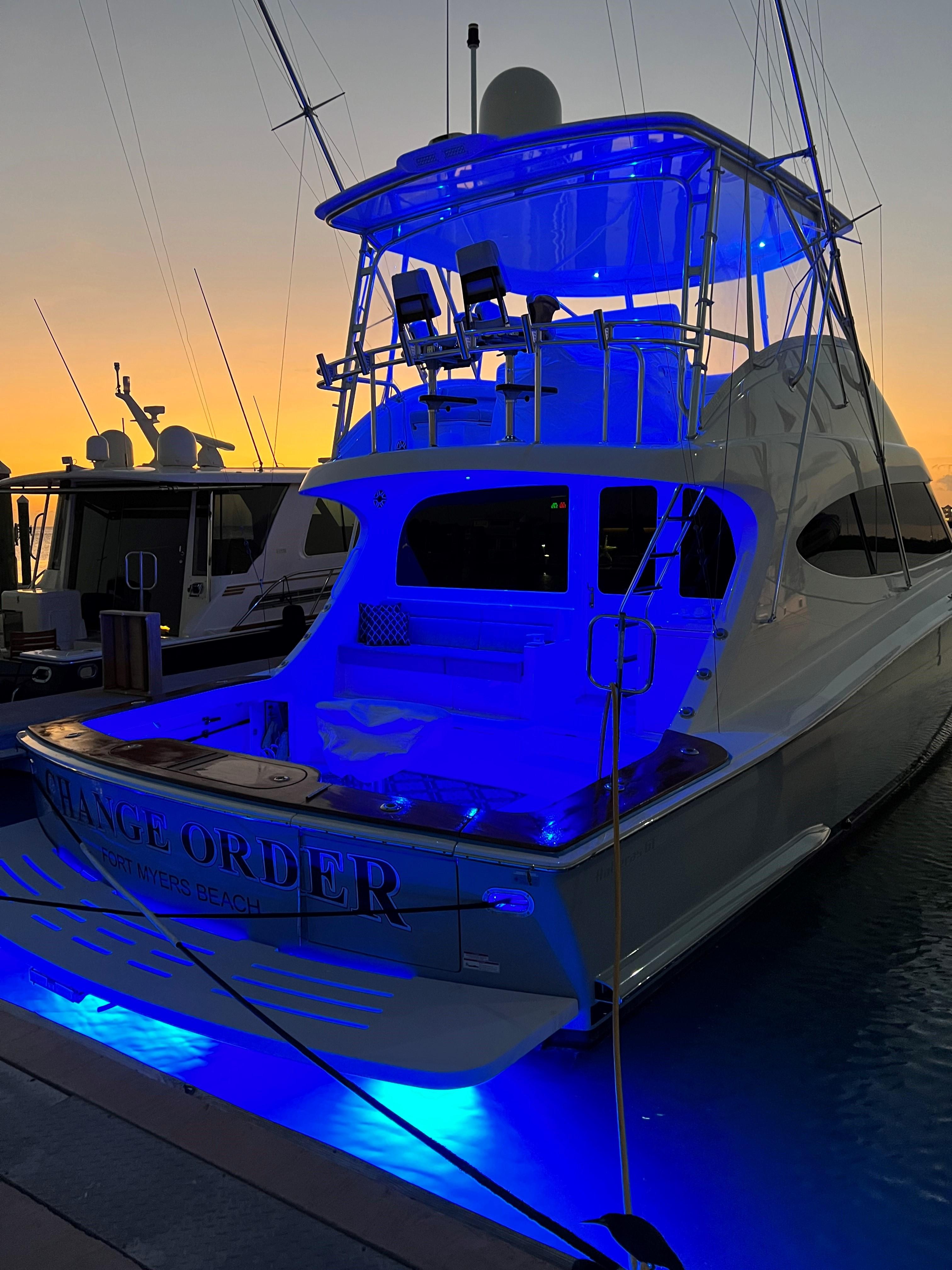 Change Order 2021 Hatteras GT 59 Convertible Yacht For Sale in Stuart FL