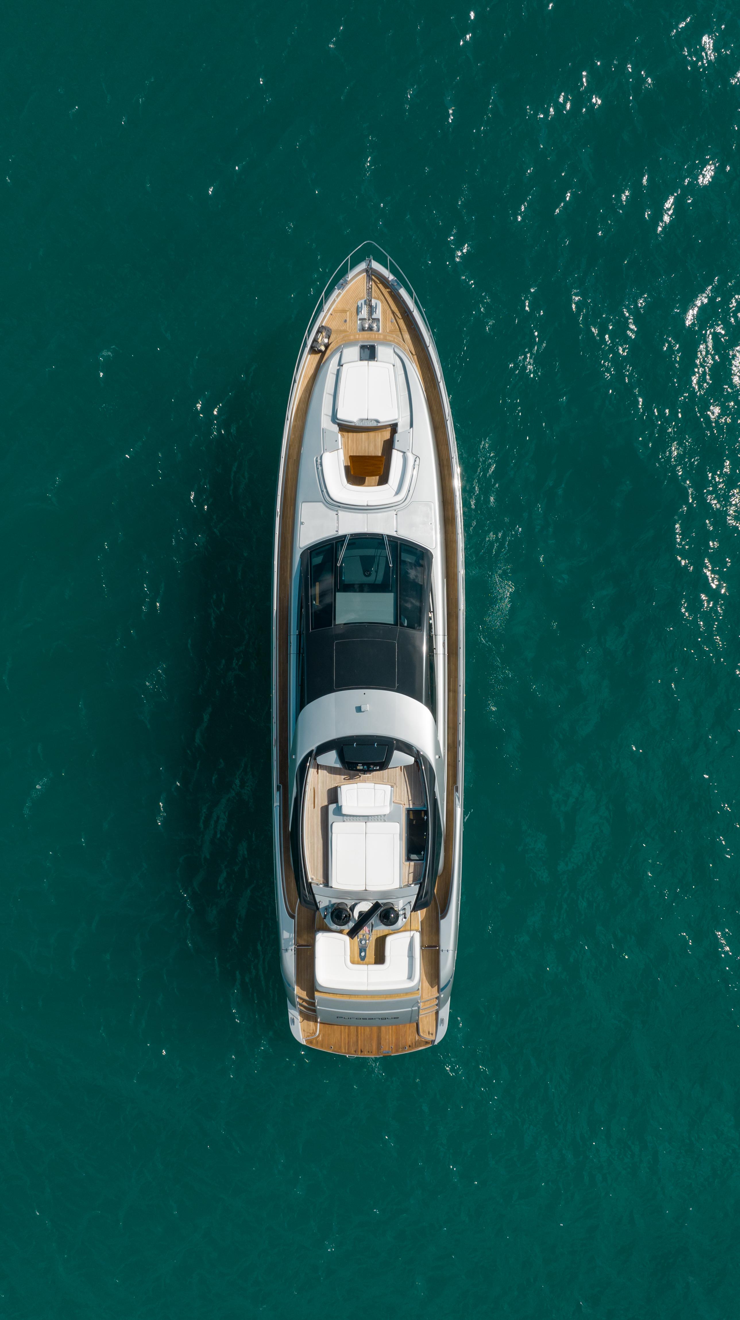 PUROSANGUE 2014 Riva 86' DOMINO Yacht For Sale in Hollywood FL PUROSANGUE 2014 Riva 86' DOMINO Yacht For Sale in Hollywood FL
