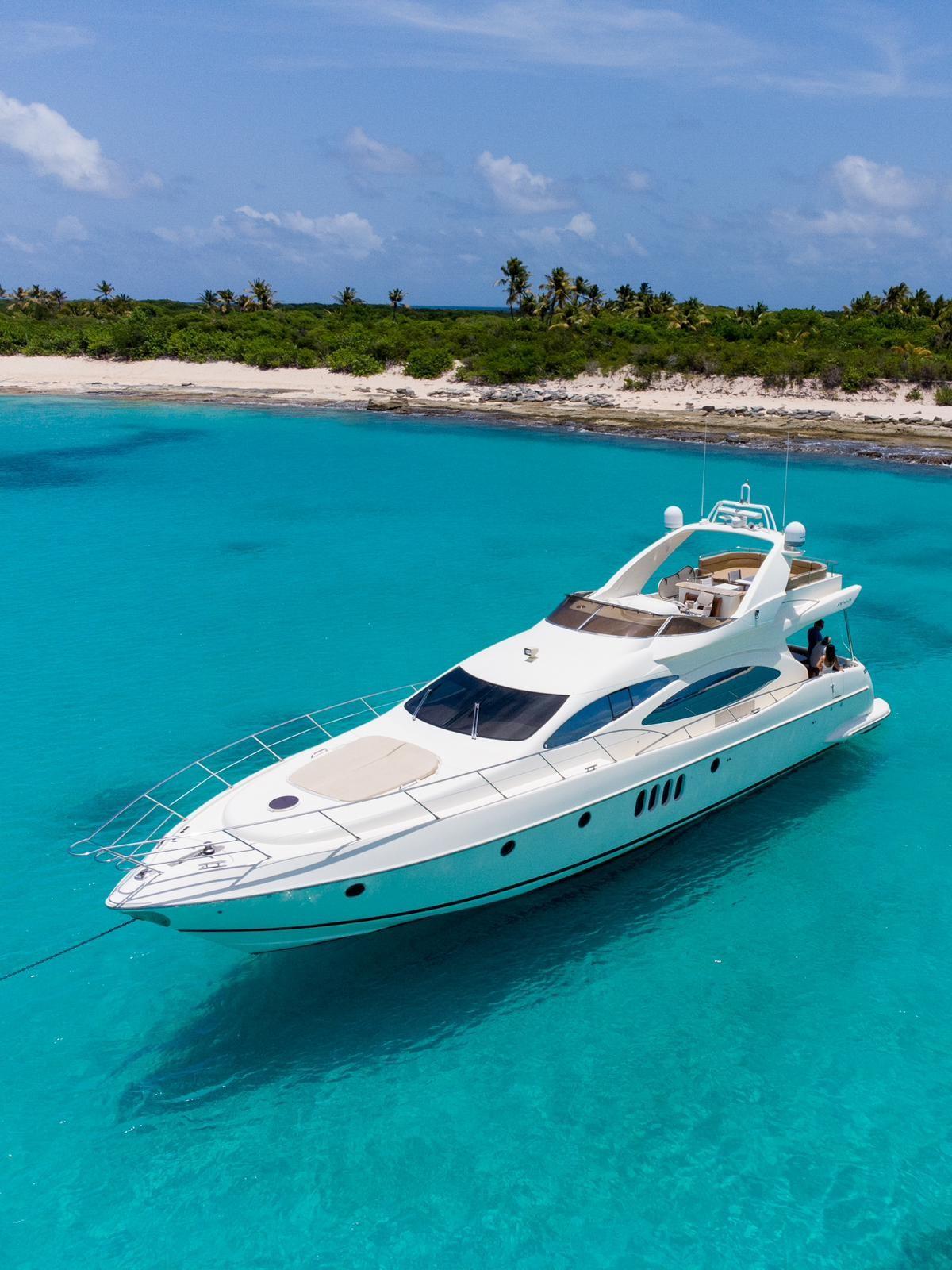 2005 Azimut 68E Yacht For Sale in Farjado 2005 Azimut 68E Yacht For Sale in Farjado
