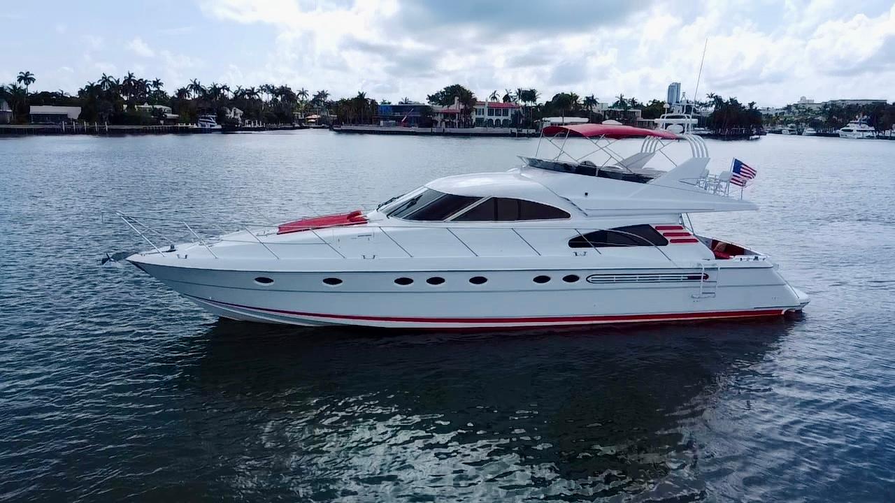 POR FIN 1999 Fairline Squadron 65 Yacht For Sale in Miami Beach FL POR FIN 1999 Fairline Squadron 65 Yacht For Sale in Miami Beach FL