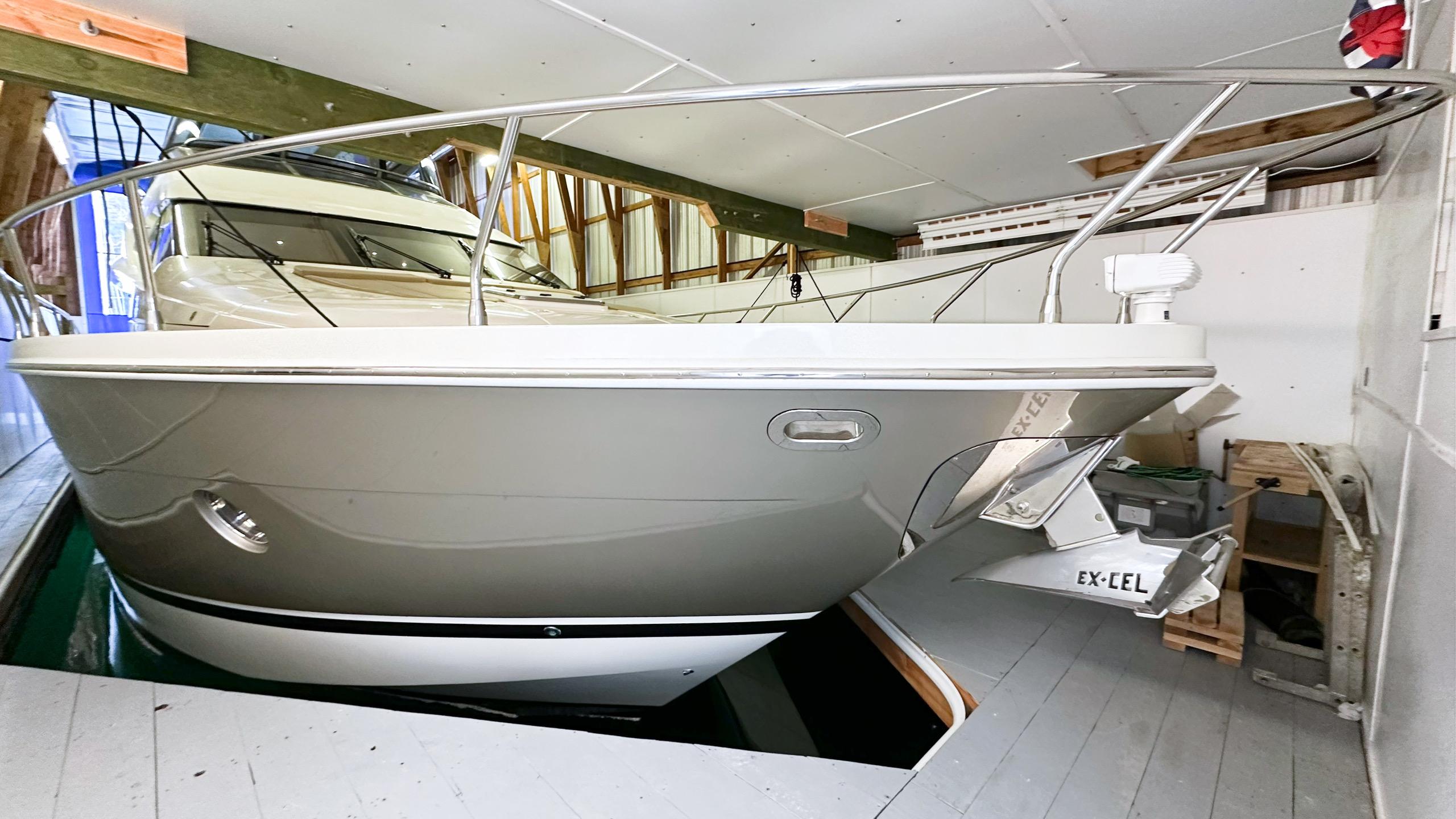 2012 Marquis 720 Fly Bridge Yacht For Sale in North Saanich BC 2012 Marquis 720 Fly Bridge Yacht For Sale in North Saanich BC