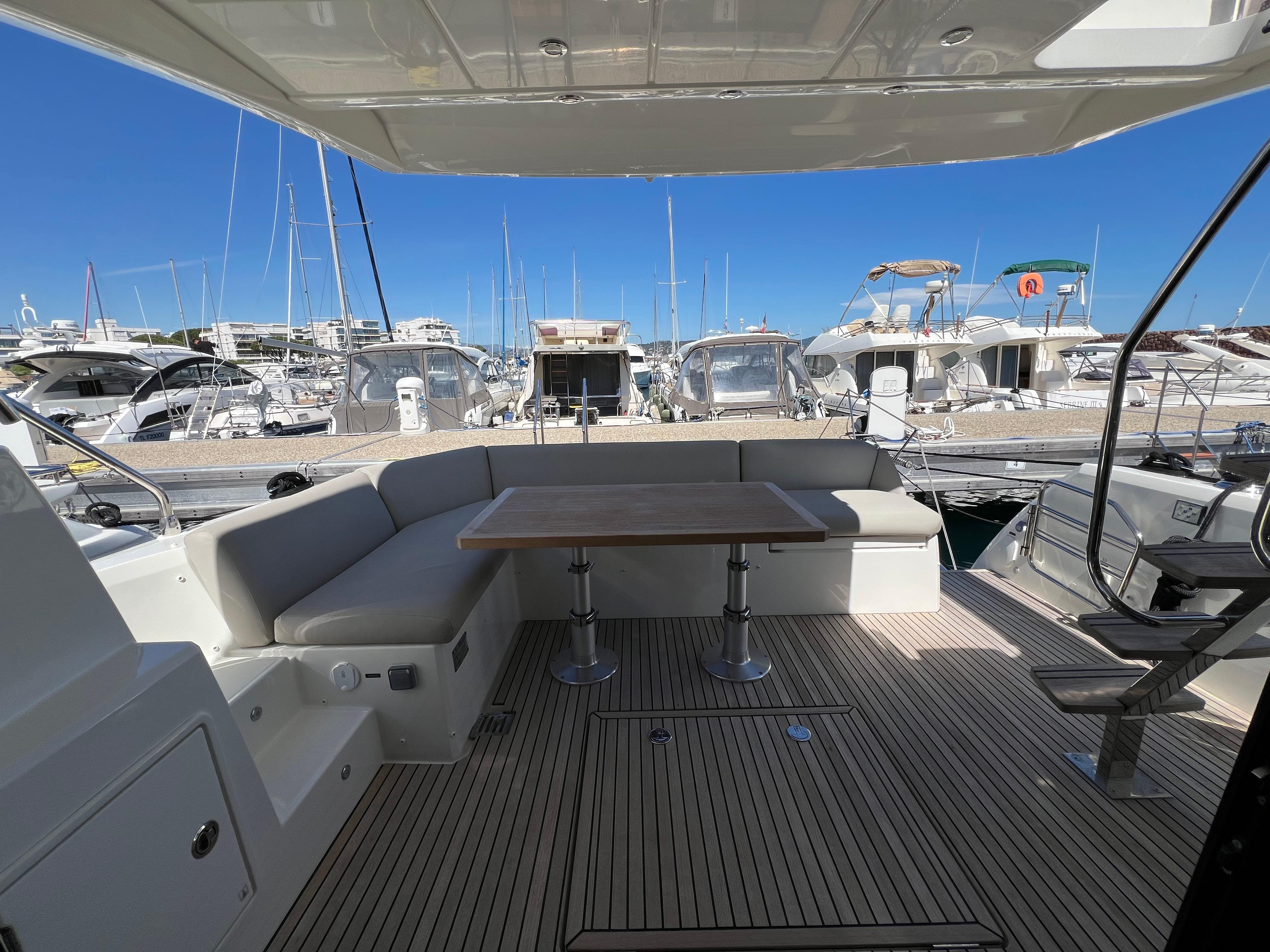 2019 Prestige 460 Yacht For Sale in MANDELIEU 06 2019 Prestige 460 Yacht For Sale in MANDELIEU 06