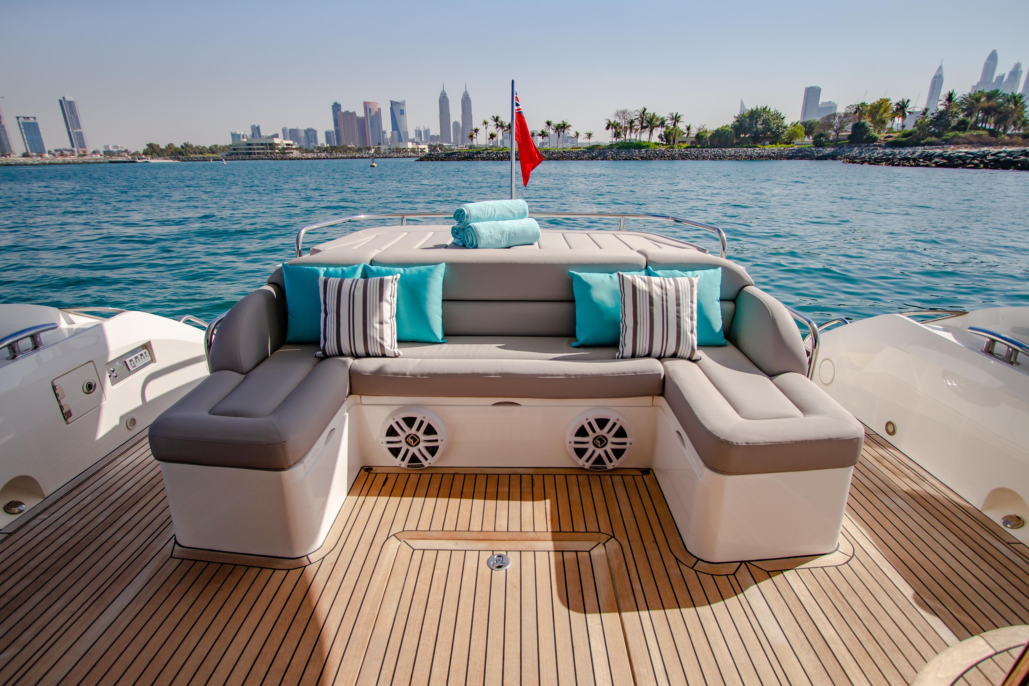 Outlaw 2015 Sunseeker Manhattan 55 Yacht For Sale in Male Outlaw 2015 Sunseeker Manhattan 55 Yacht For Sale in Male