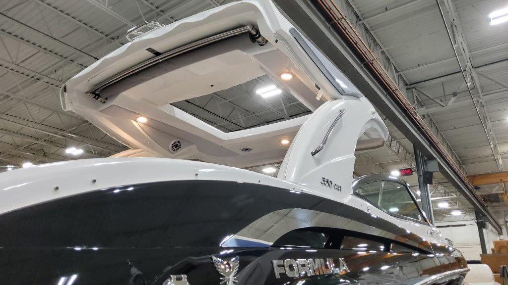 2023 Formula 350 Crossover Bowrider I/O Yacht For Sale in Punta Gorda FL 2023 Formula 350 Crossover Bowrider I/O Yacht For Sale in Punta Gorda FL