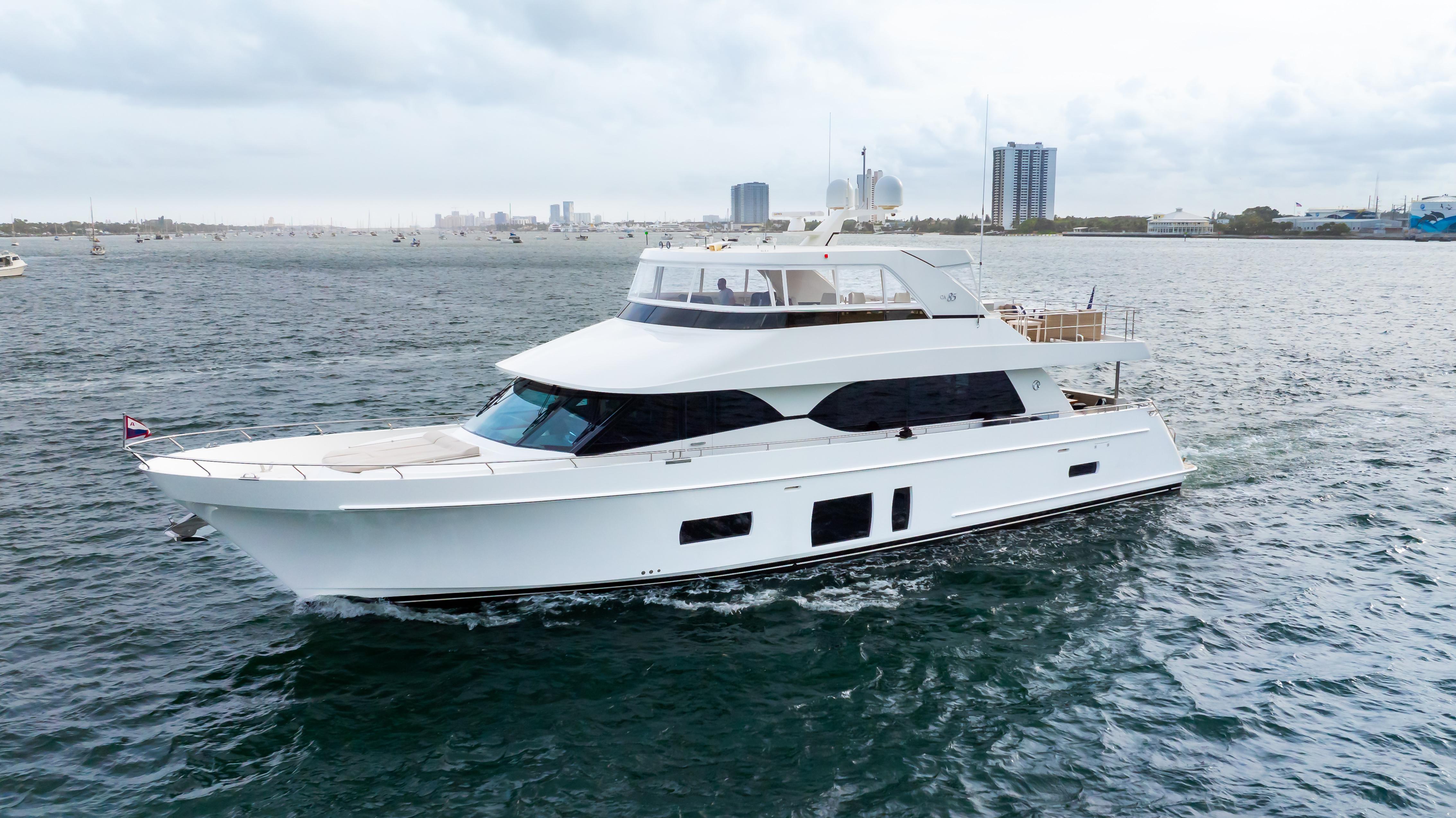 Crumdale 2018 Ocean Alexander 85 E Yacht For Sale in Jupiter FL Crumdale 2018 Ocean Alexander 85 E Yacht For Sale in Jupiter FL