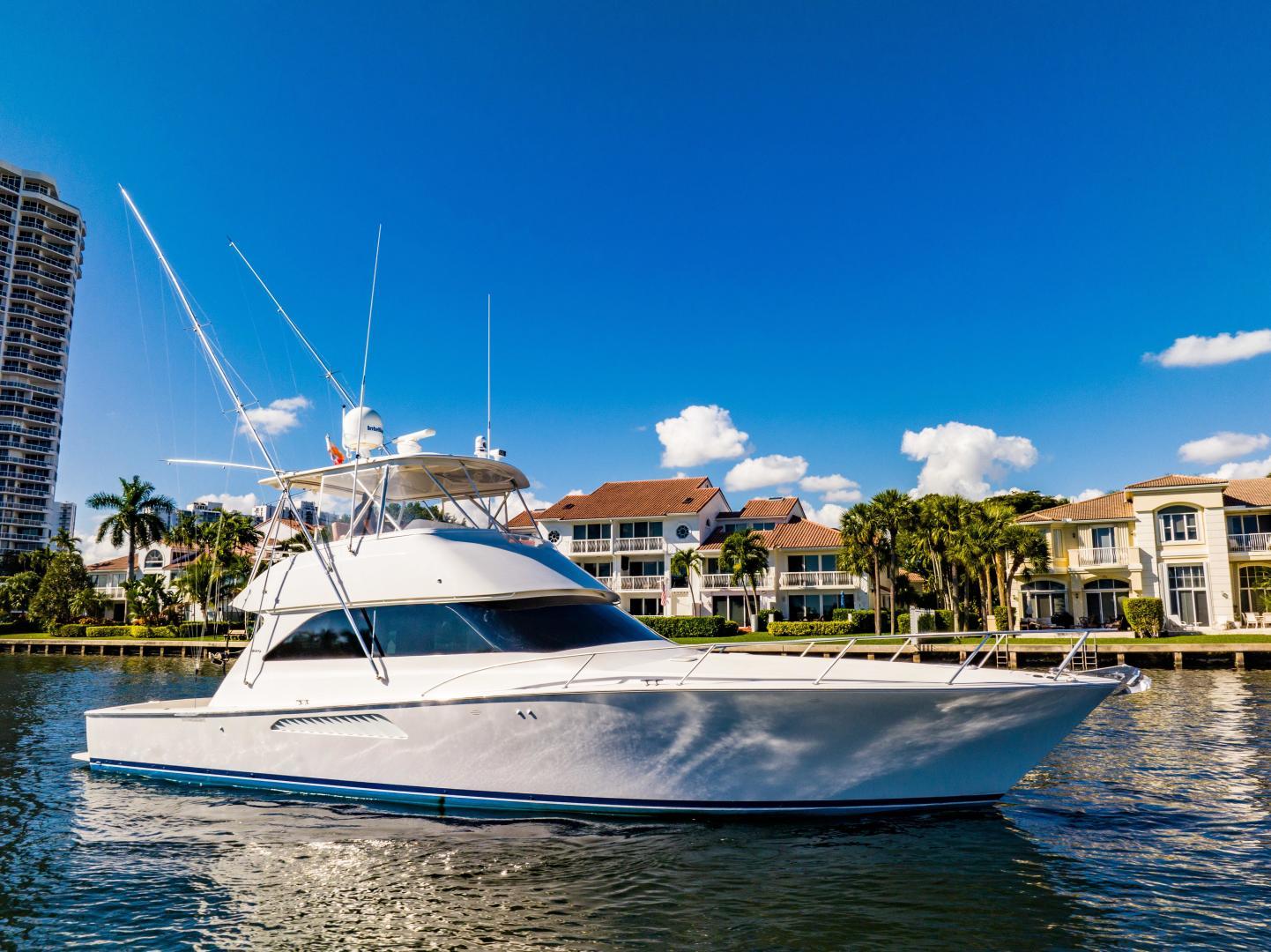 HEYCA I 2007 Viking 52 Convertible Yacht For Sale in Aventura FL HEYCA I 2007 Viking 52 Convertible Yacht For Sale in Aventura FL