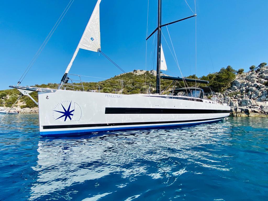 Penultimo 2021 Beneteau Oceanis Yacht 62 Yacht For Sale in Athens Penultimo 2021 Beneteau Oceanis Yacht 62 Yacht For Sale in Athens